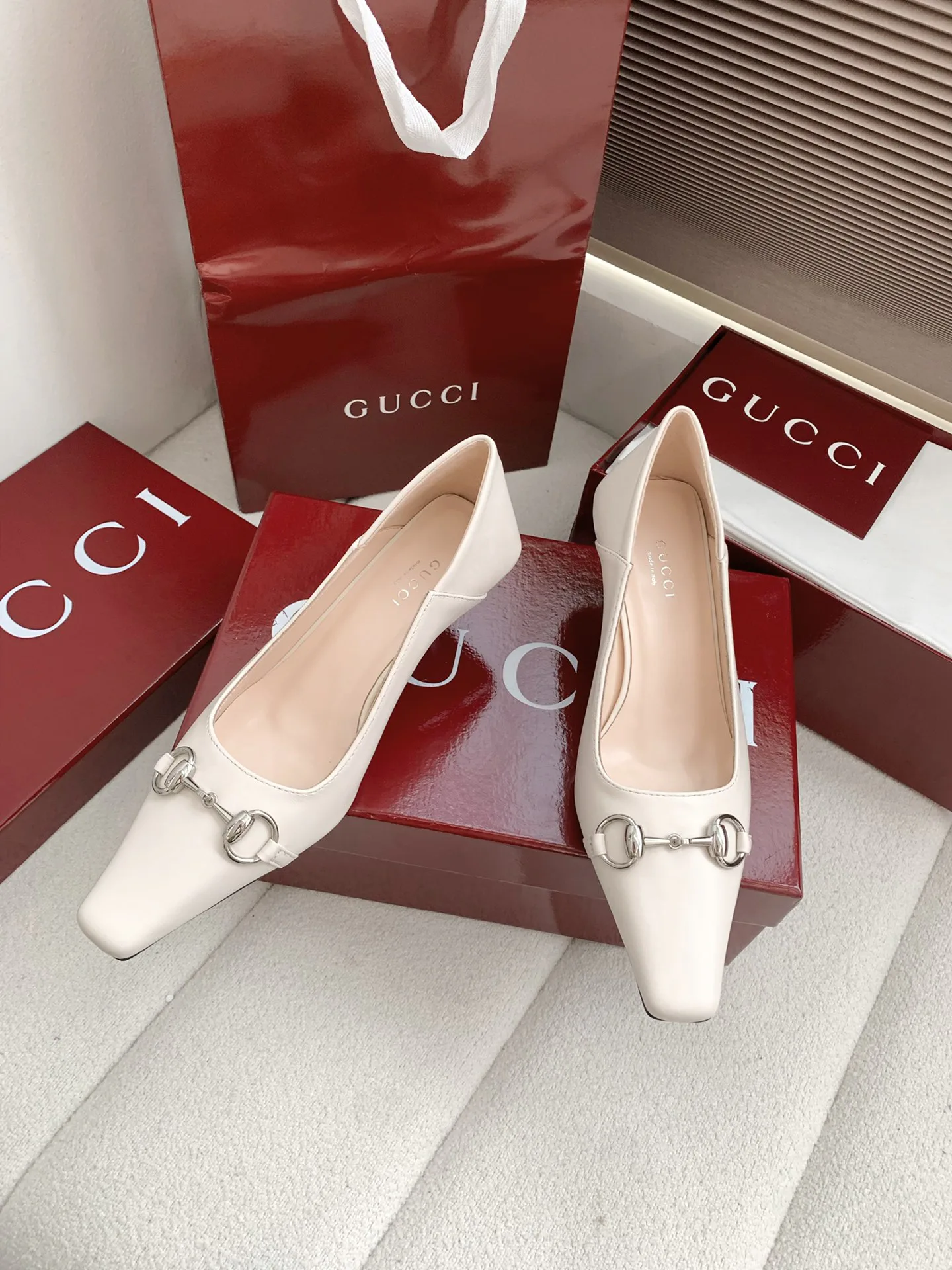 Туфли Женские Gucci 12699585