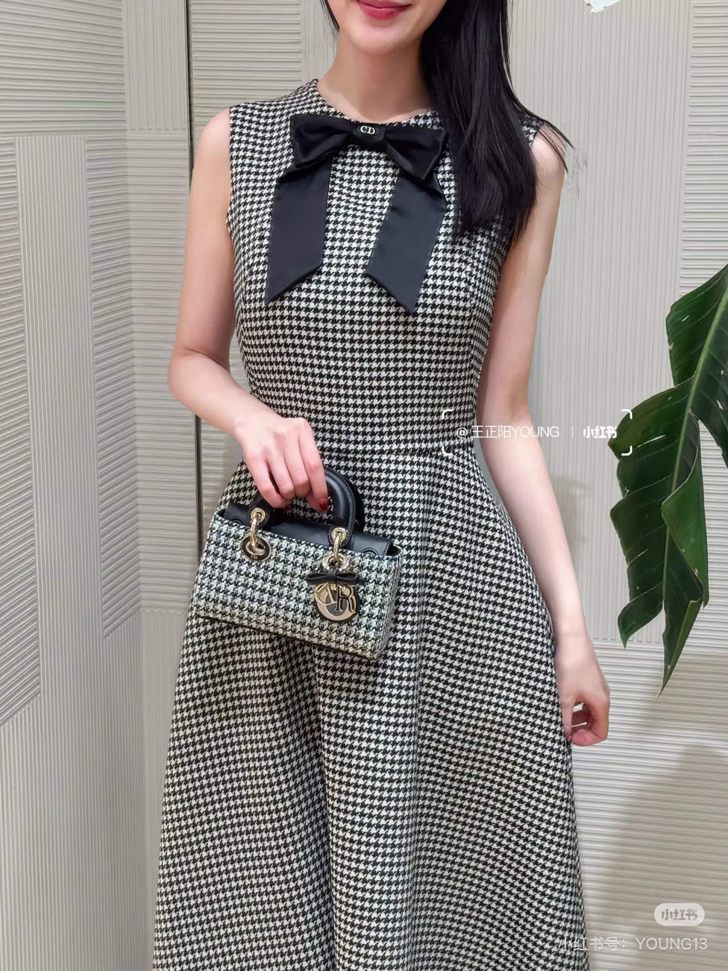 Платья Женские Christian Dior 11464907