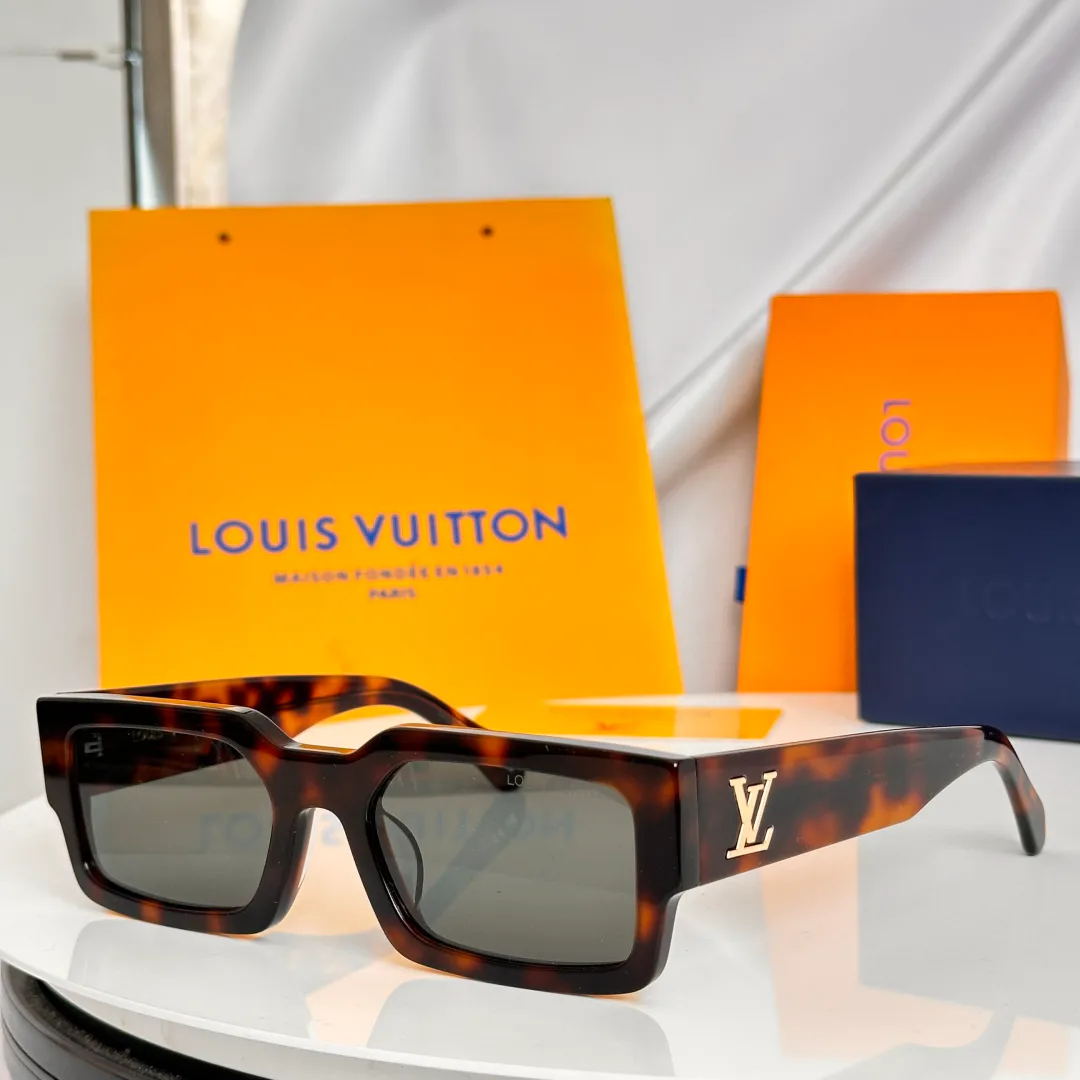 Очки Louis Vuitton 17350200