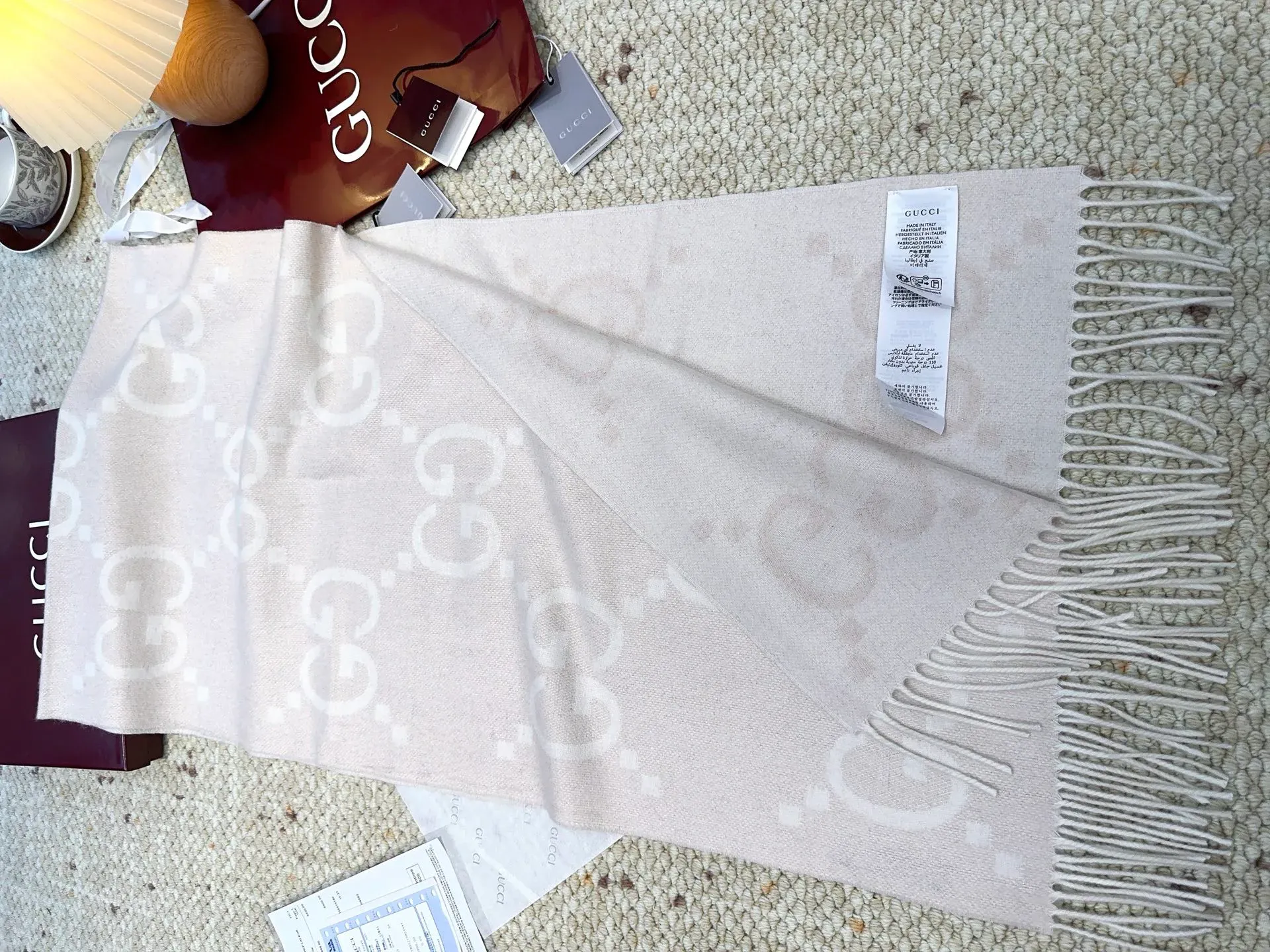 Шарфы Gucci 752692