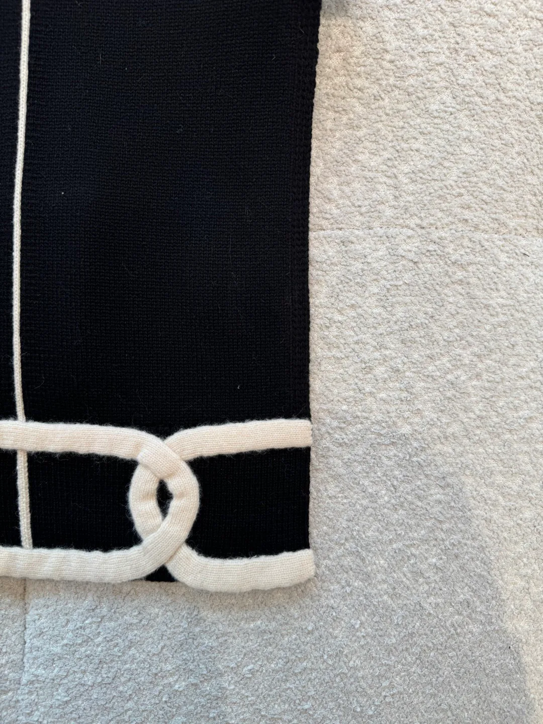 Жилеты Женские Chanel 12938699