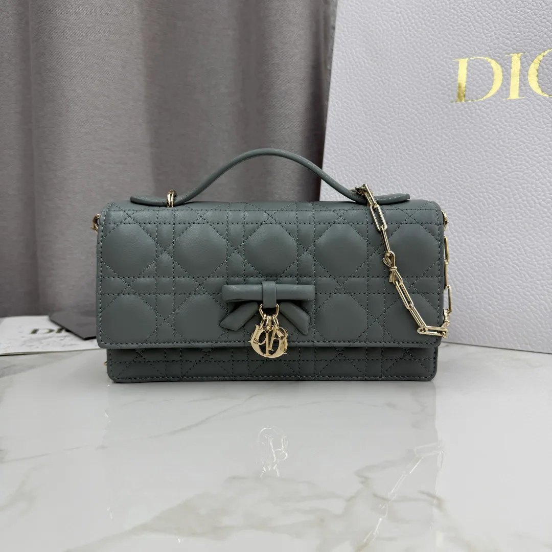Сумки На Ремне Женские Christian Dior 9165593
