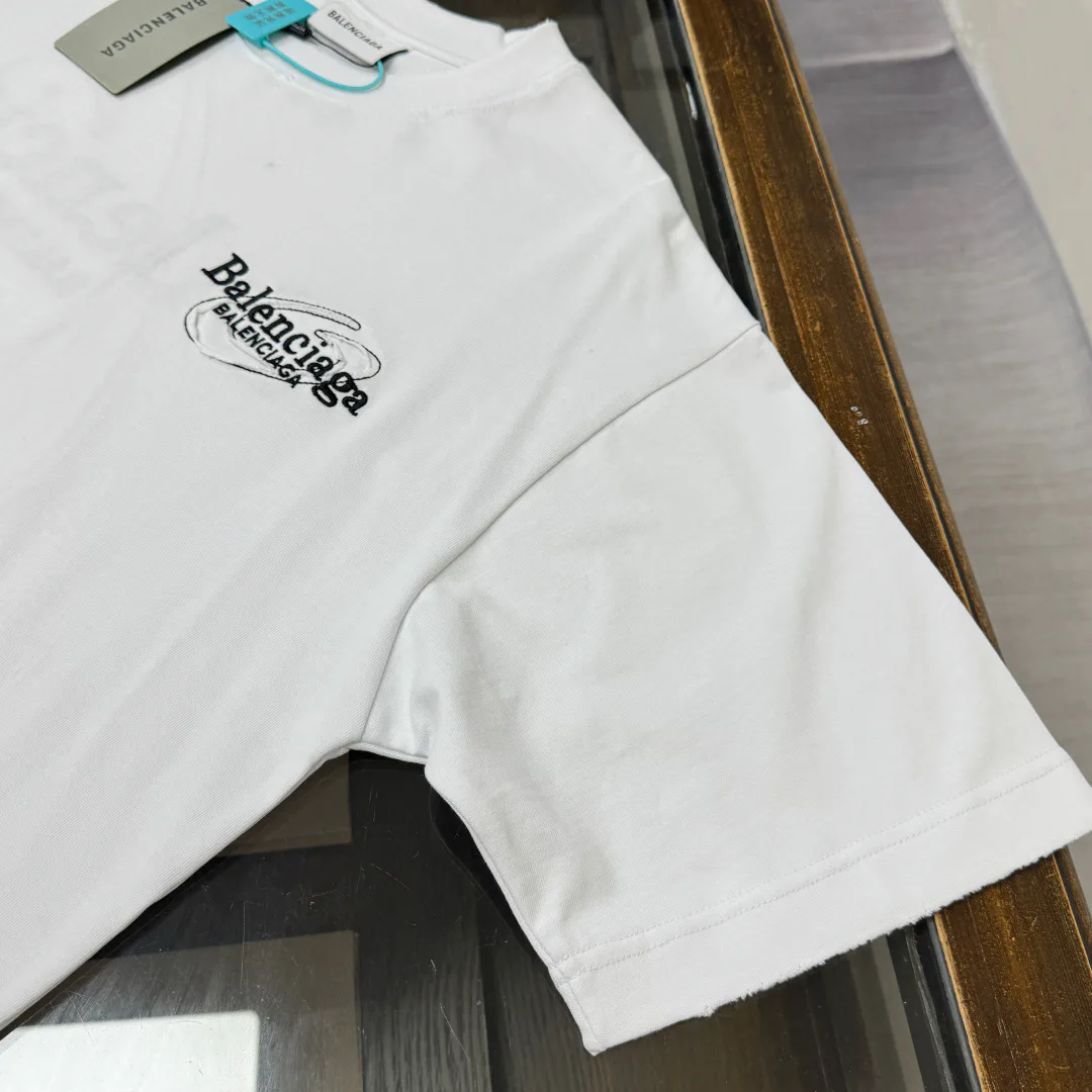 Футболки Женские Balenciaga 10785195