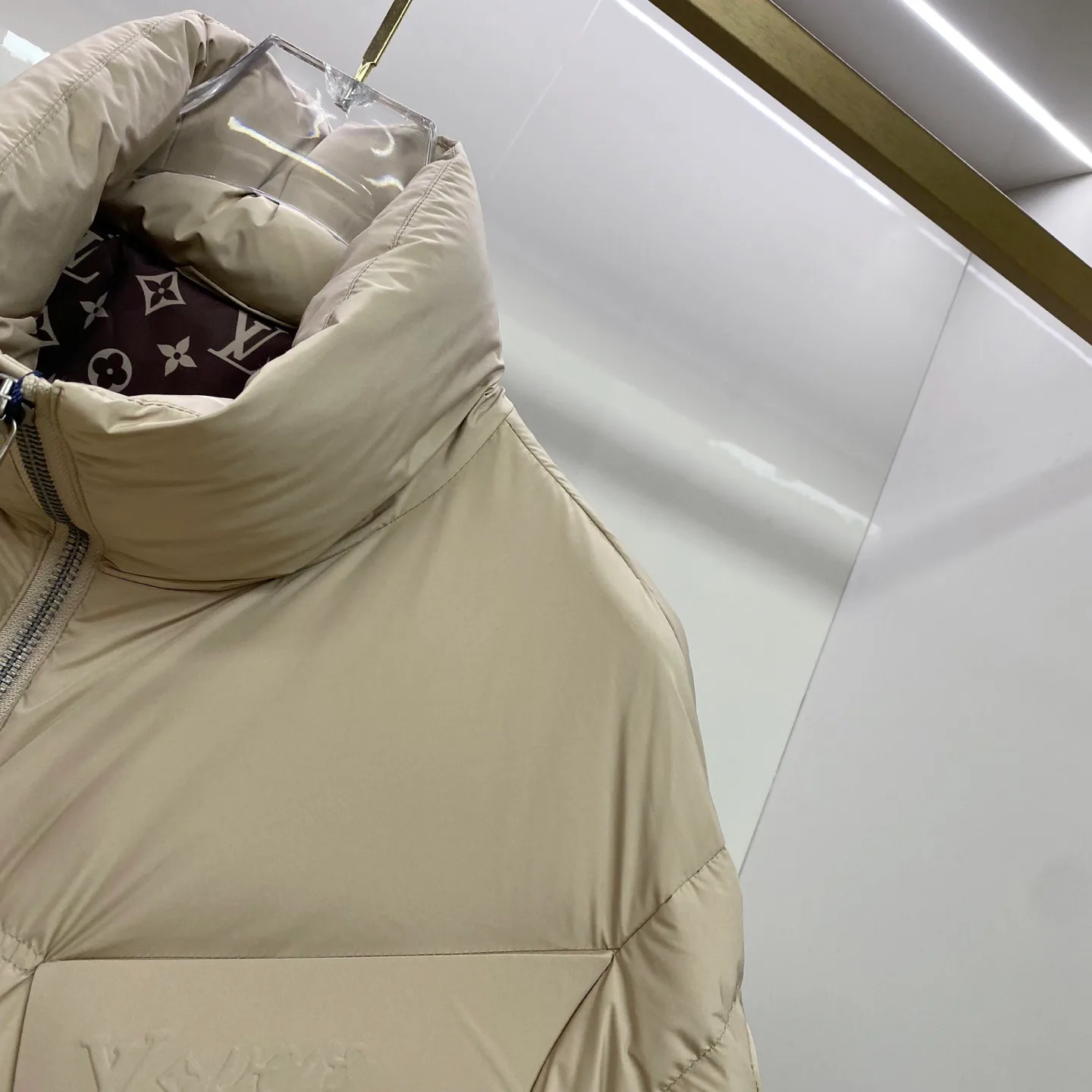 Куртки И Пуховики Мужские Louis Vuitton 1129763