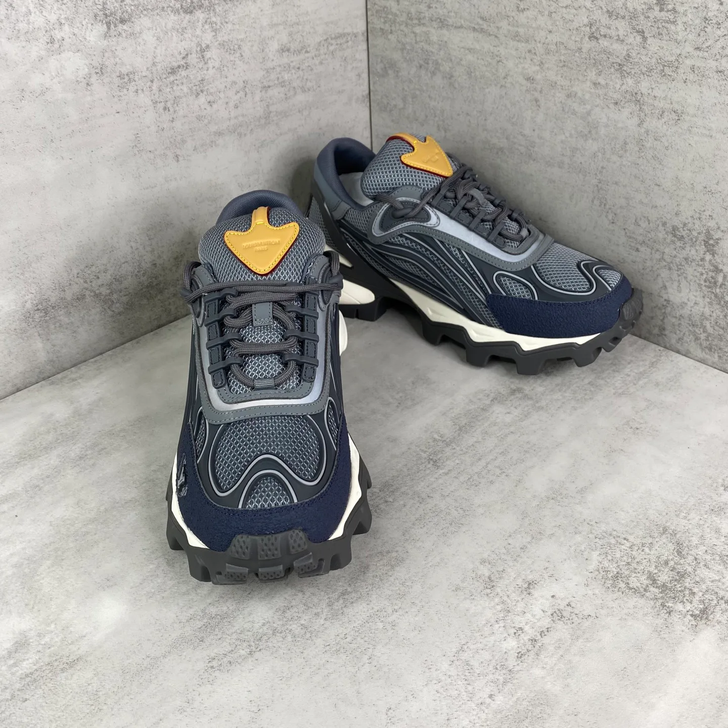 Кроссовки Мужские Louis Vuitton 978820
