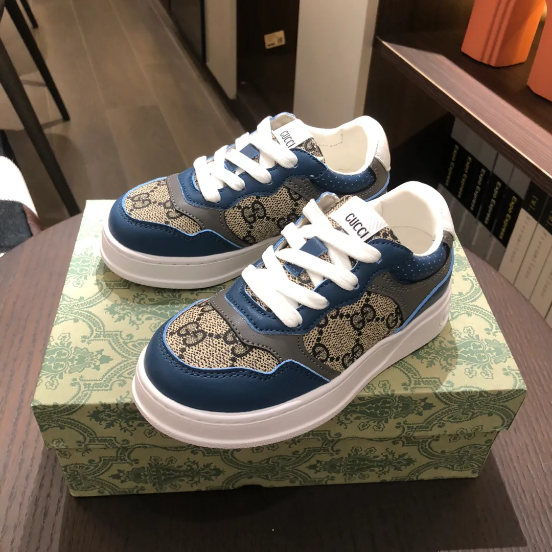 Кроссовки Женские Gucci 18445135