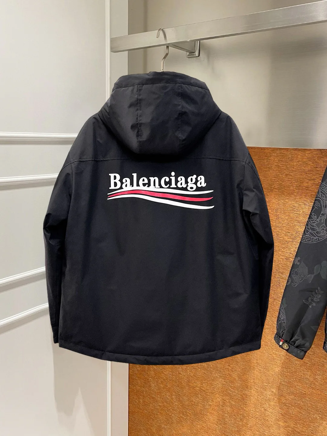 Куртки И Пуховики Мужские Balenciaga 492854