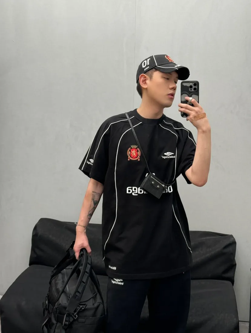 Футболки Женские Balenciaga 29418