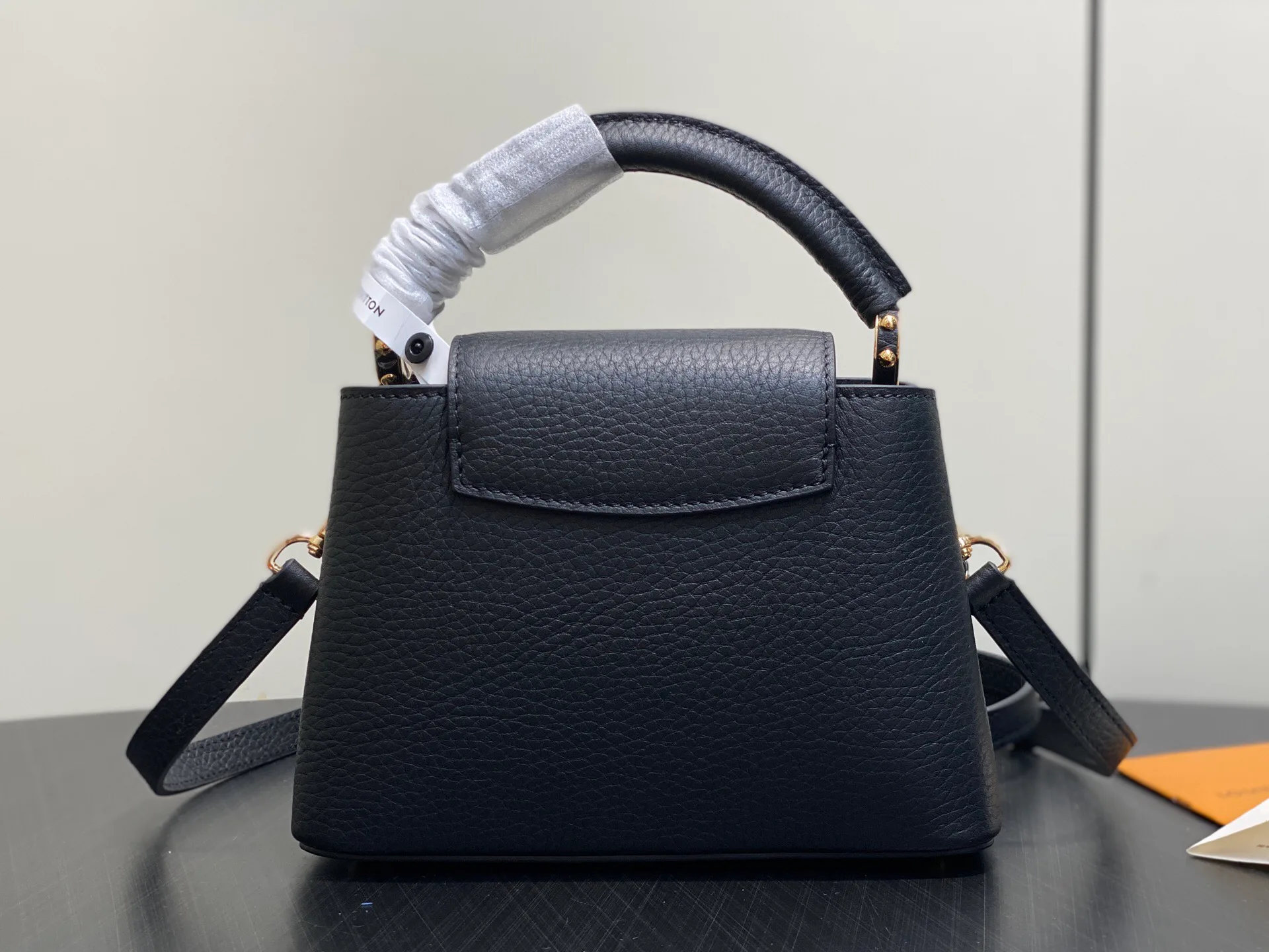 Классические Сумки Женские Louis Vuitton 12798946