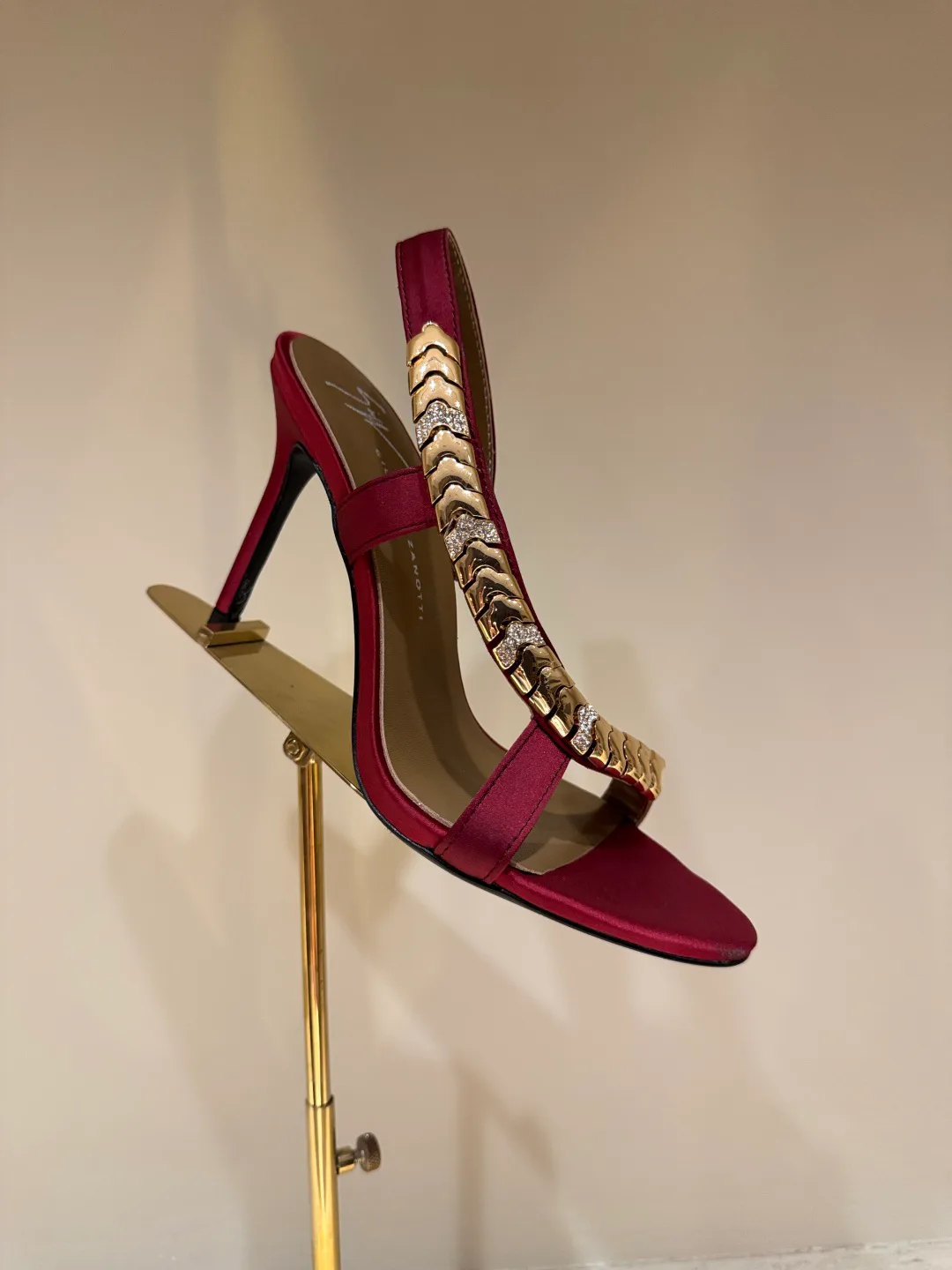 Босоножки Женские Giuseppe Zanotti 11268848