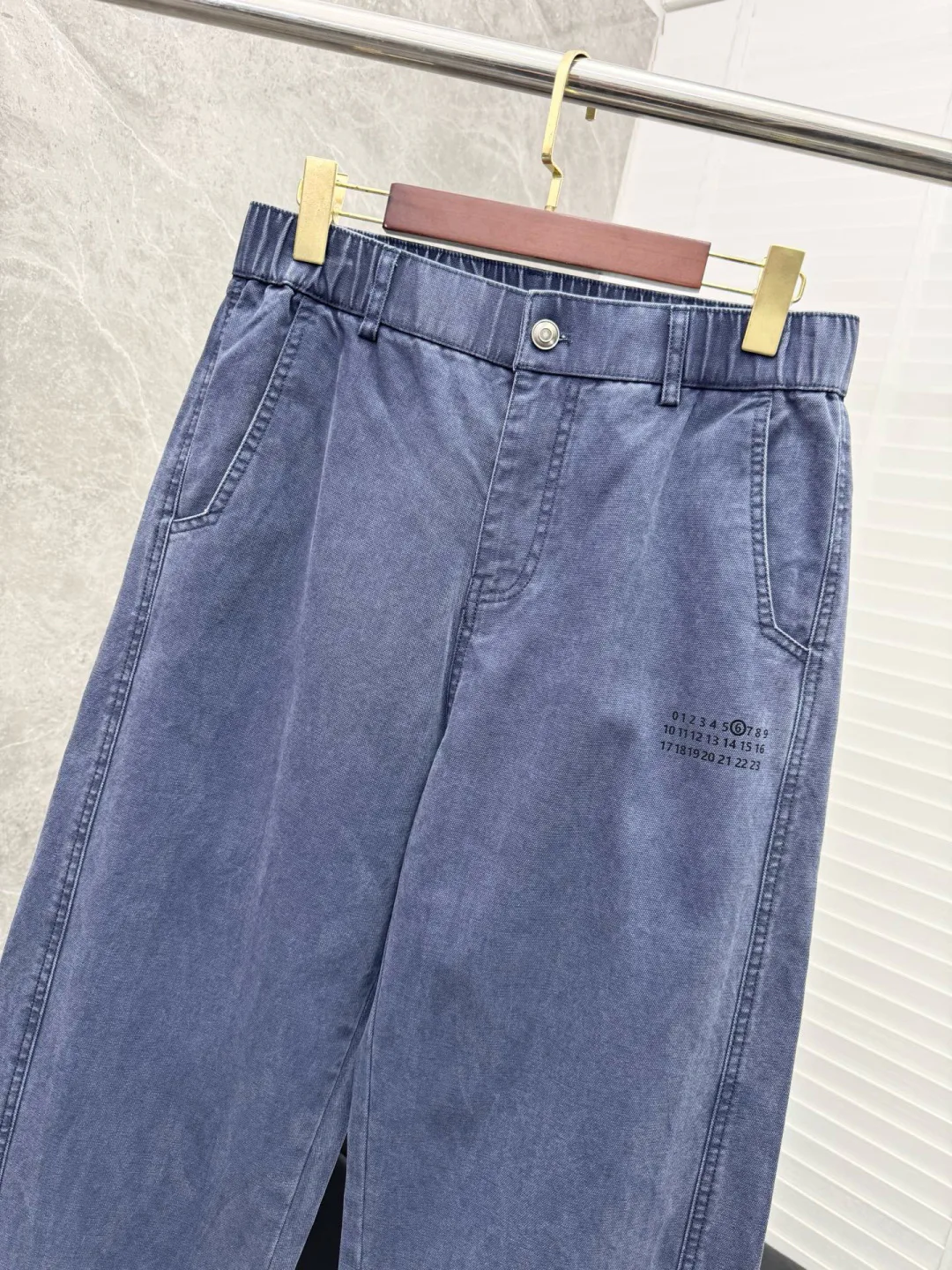 Брюки Мужские Maison Margiela 17942112