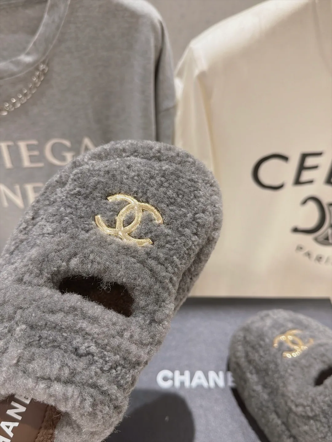 Тапочки Женские Chanel 19022654