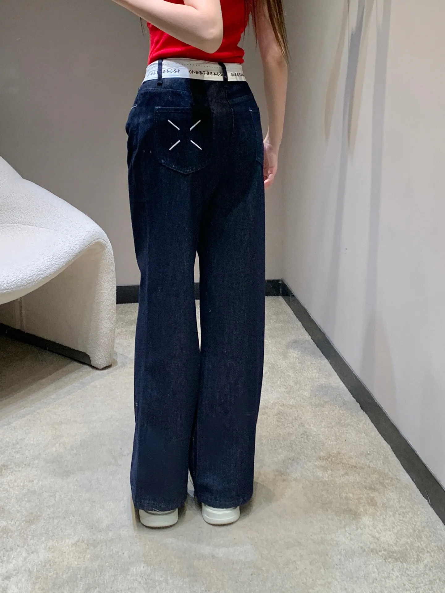 Джинсы Женские Maison Margiela 5080381