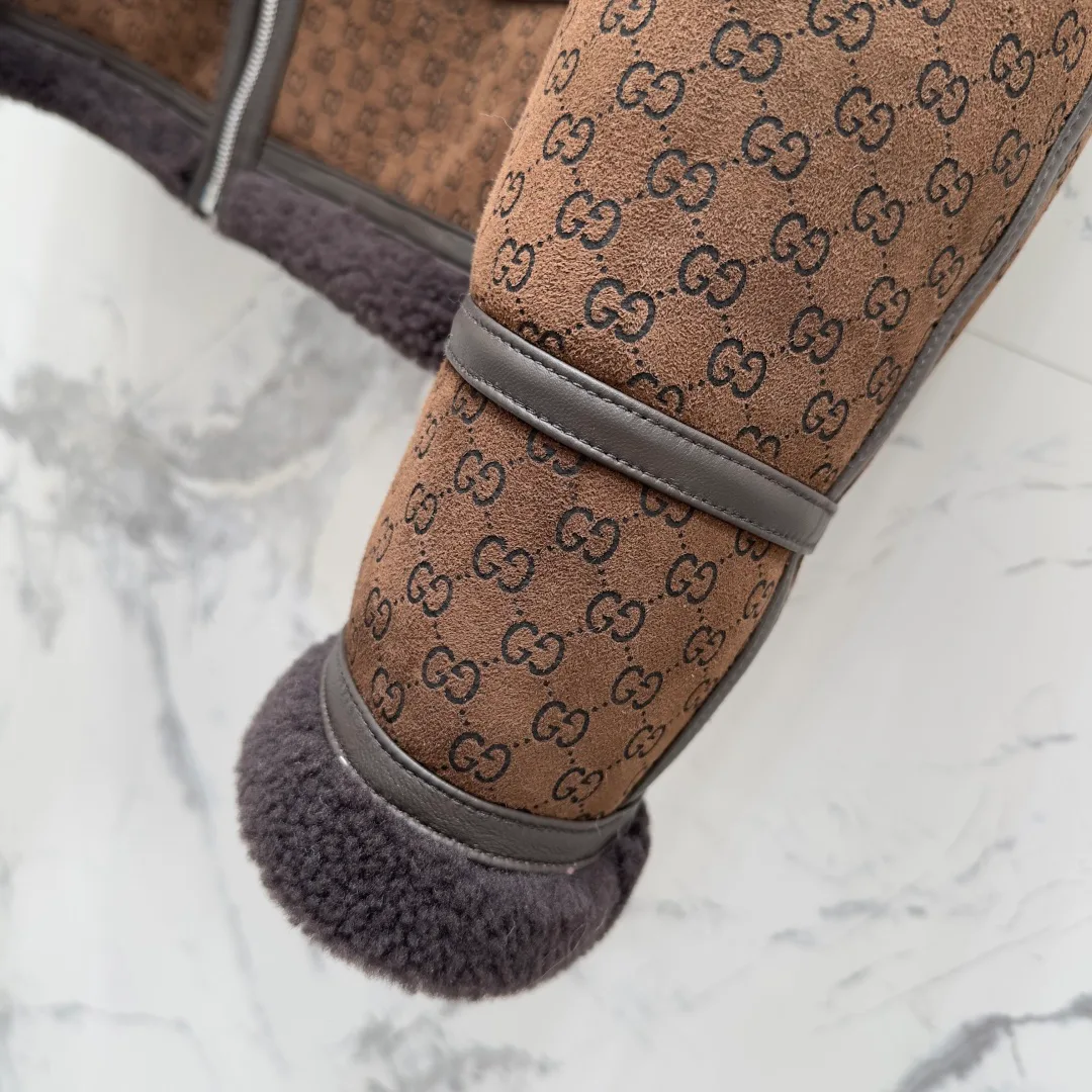 Кожаные Куртки И Дублёнки Женские Gucci 1824213