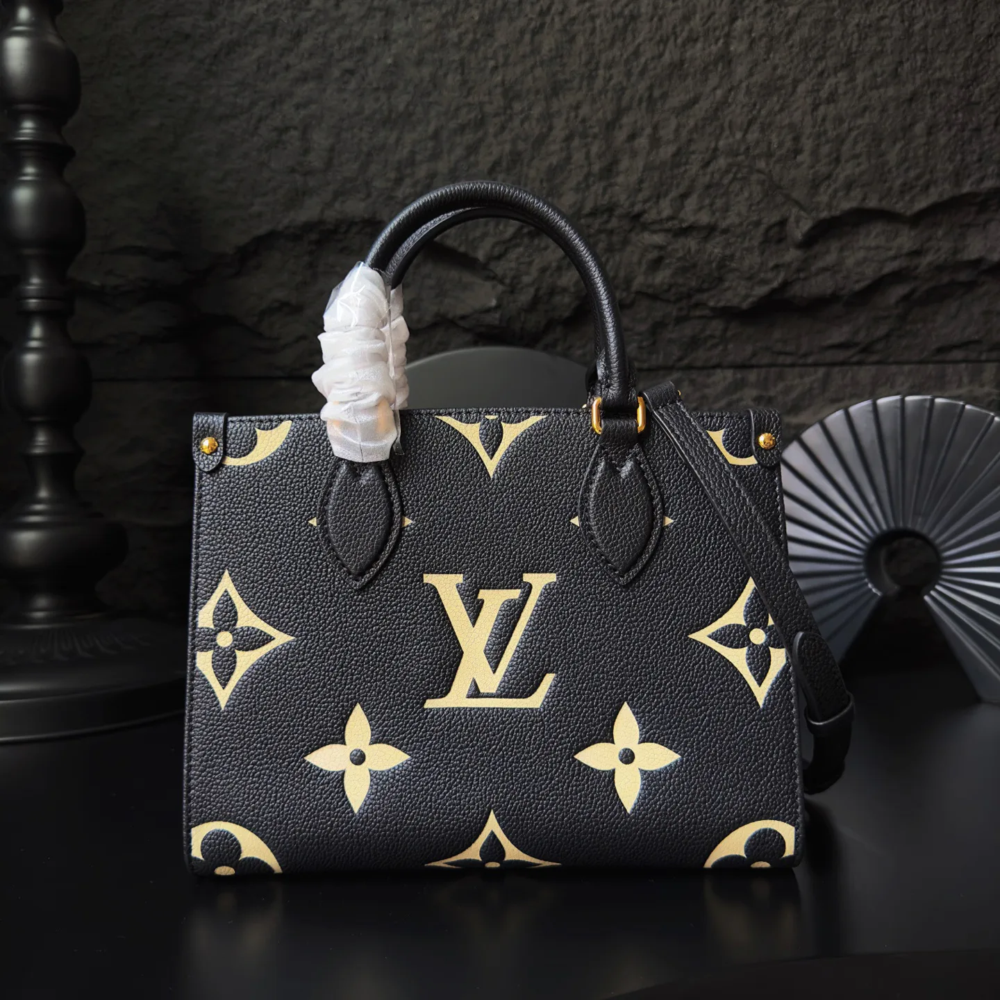 Классические Сумки Женские Louis Vuitton 17498629