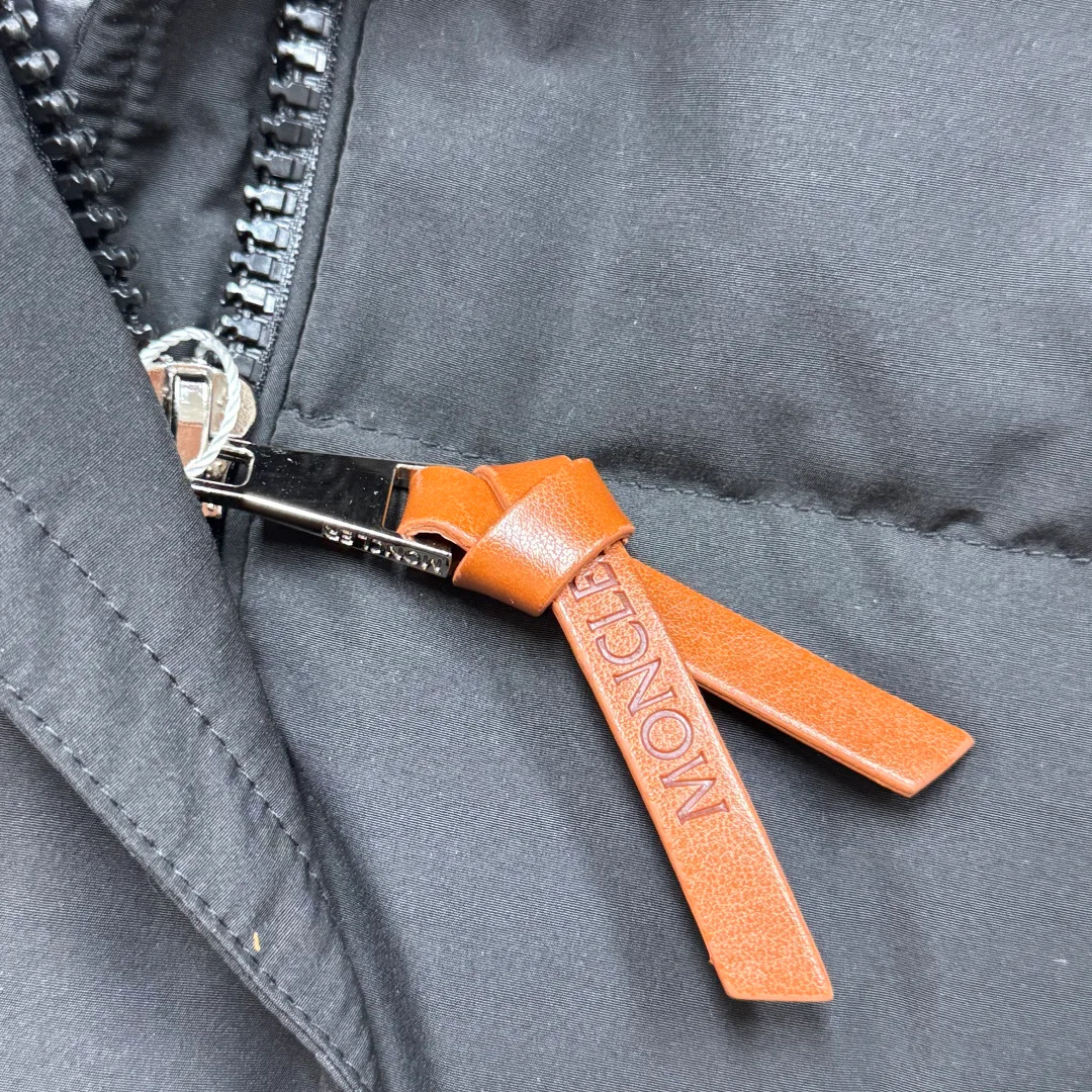 Куртки И Пуховики Женские Moncler 18561052