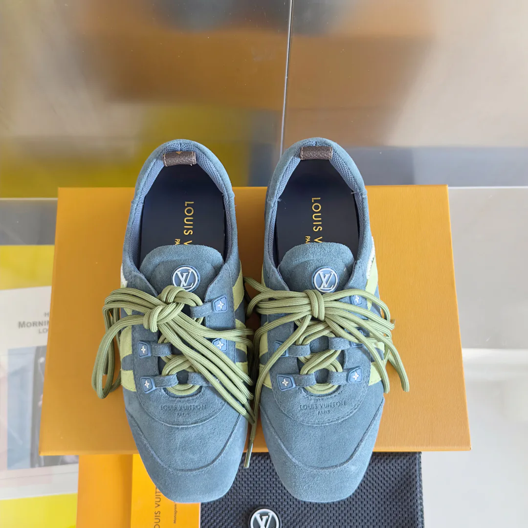 Кроссовки Женские Louis Vuitton 3098236