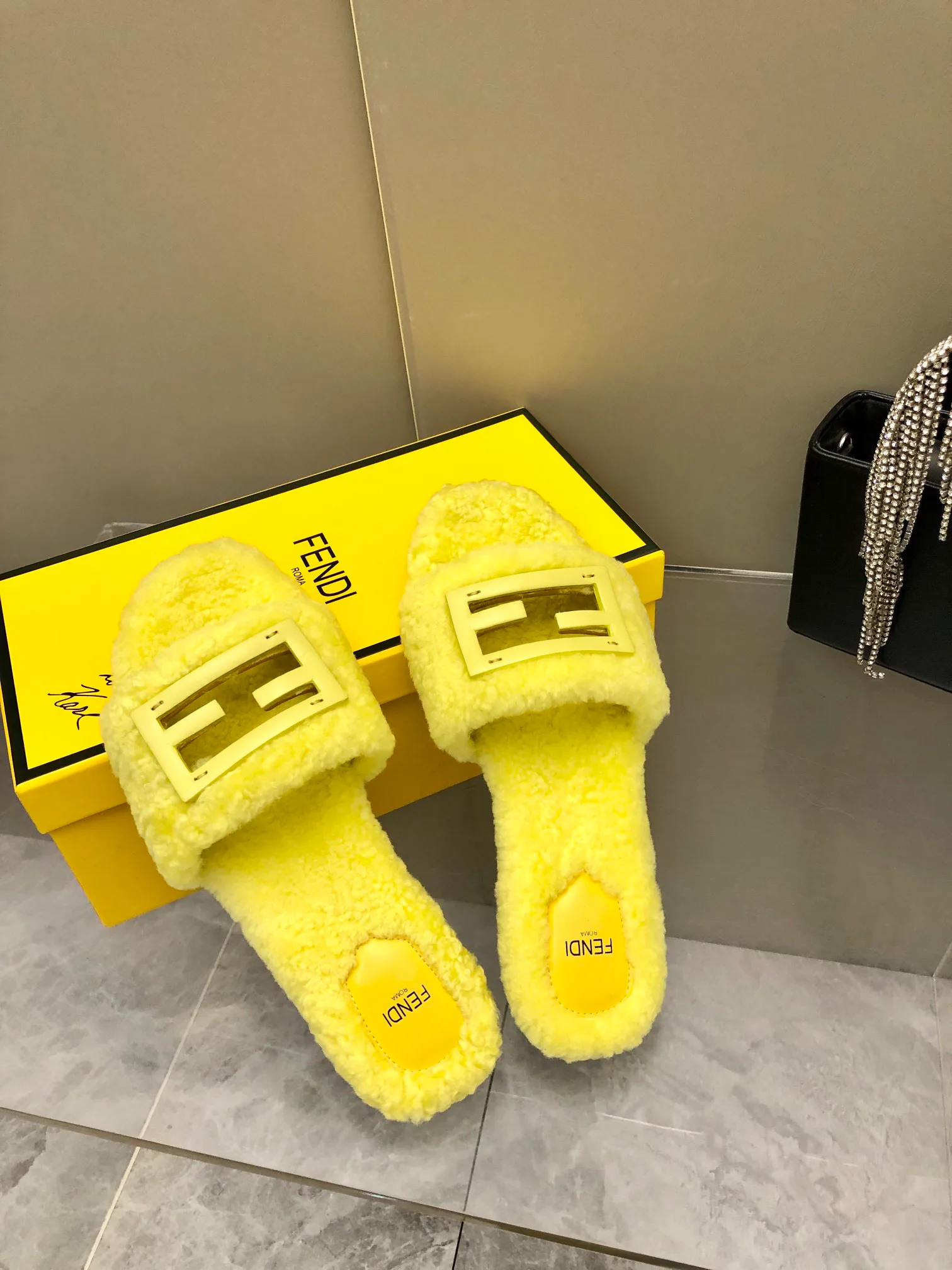 Тапочки Женские Fendi 114926