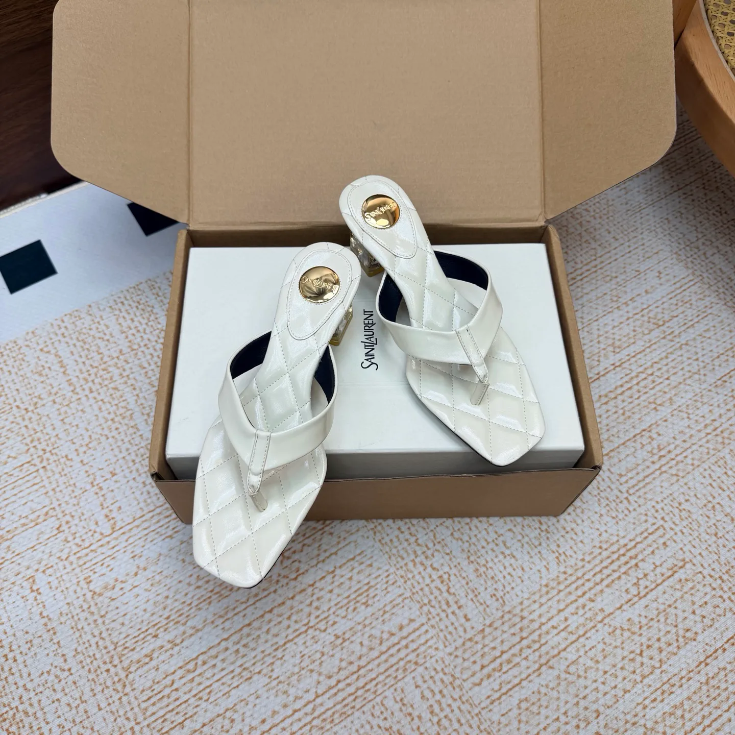 Босоножки Женские Saint Laurent 17646615