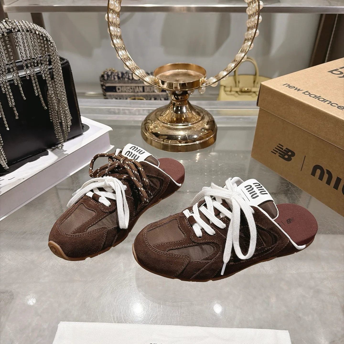 Кроссовки Женские Miu Miu 18034819