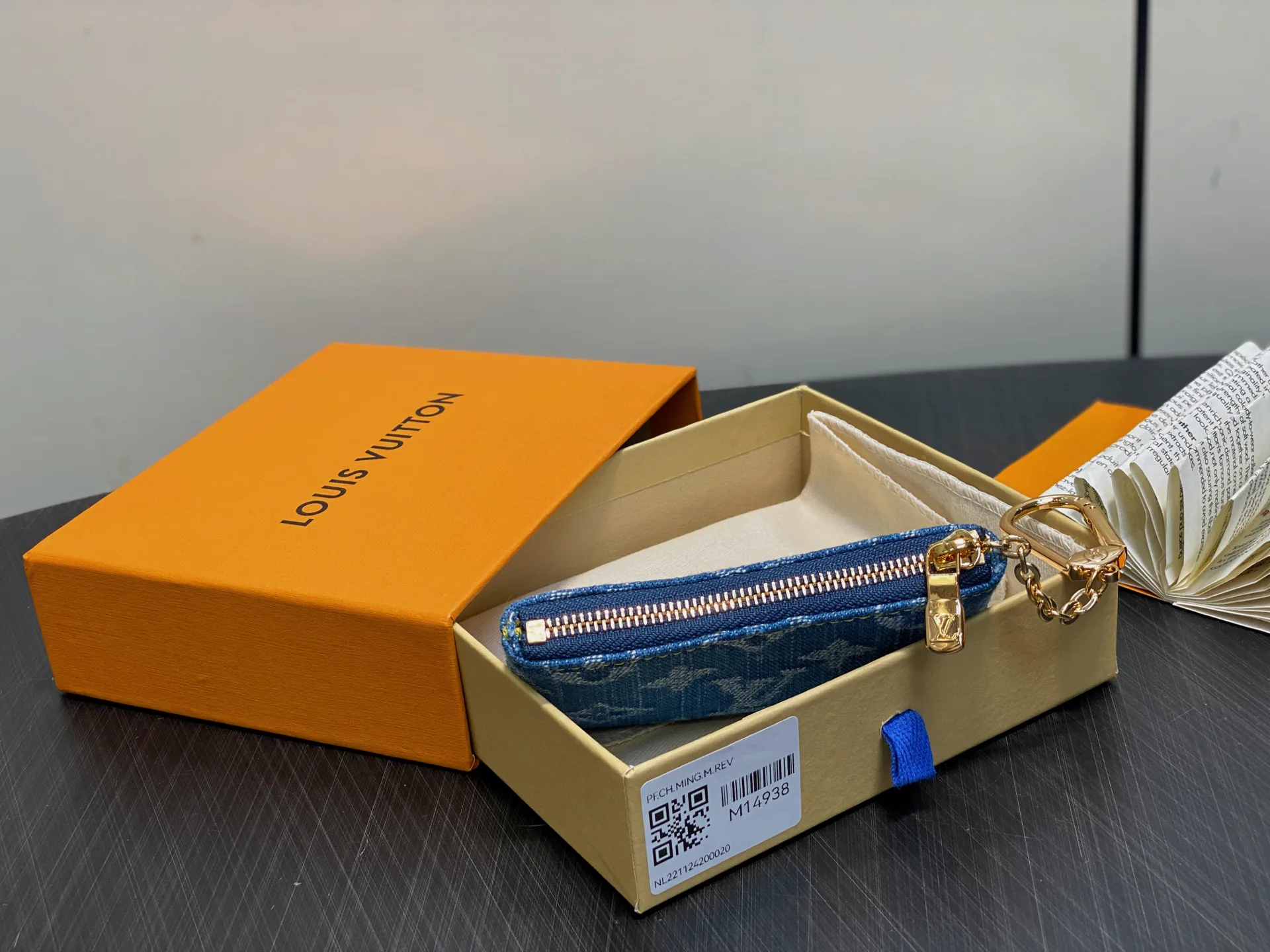 Ключницы Louis Vuitton 84027