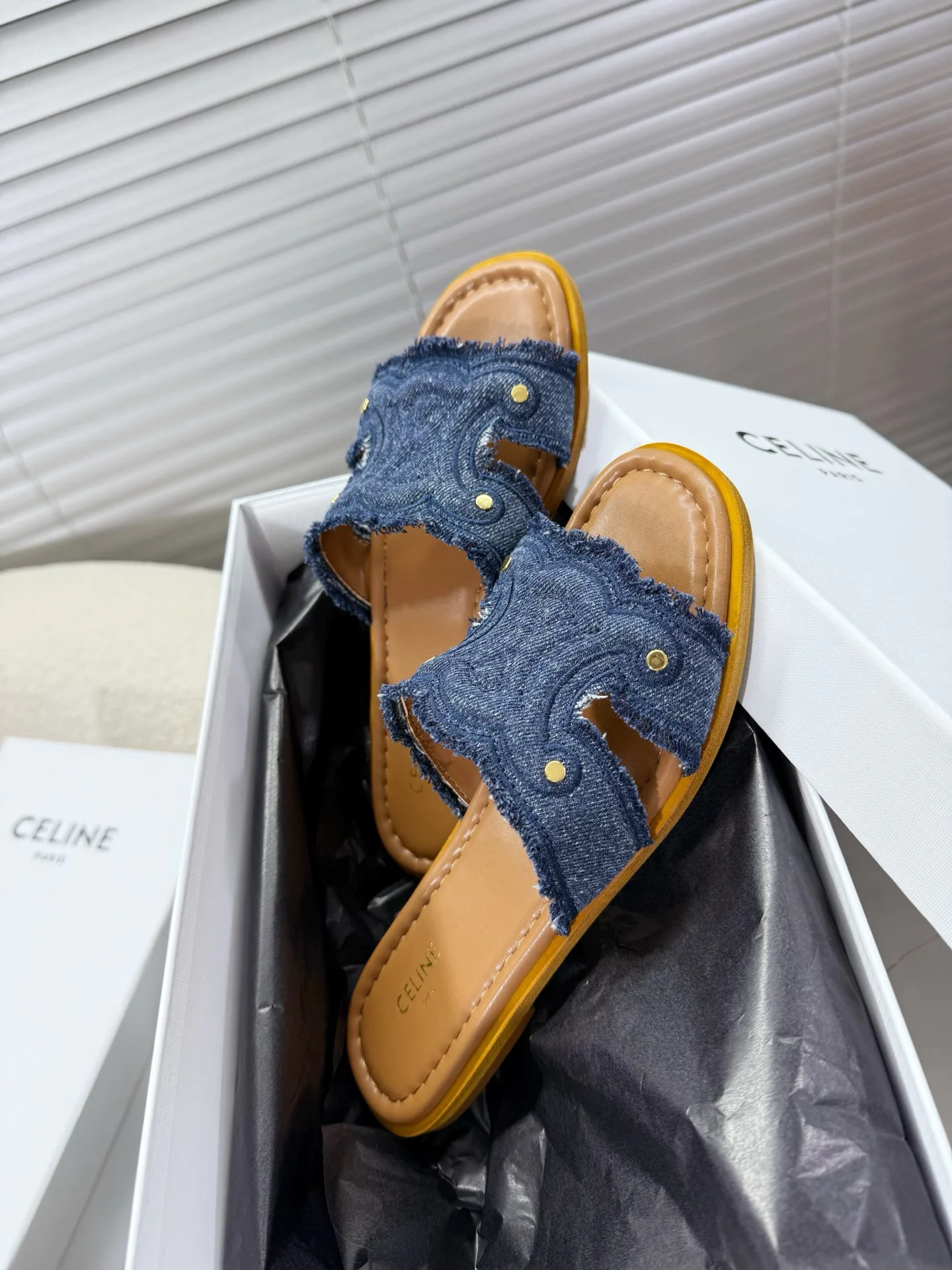 Шлепанцы Женские Celine 11658943