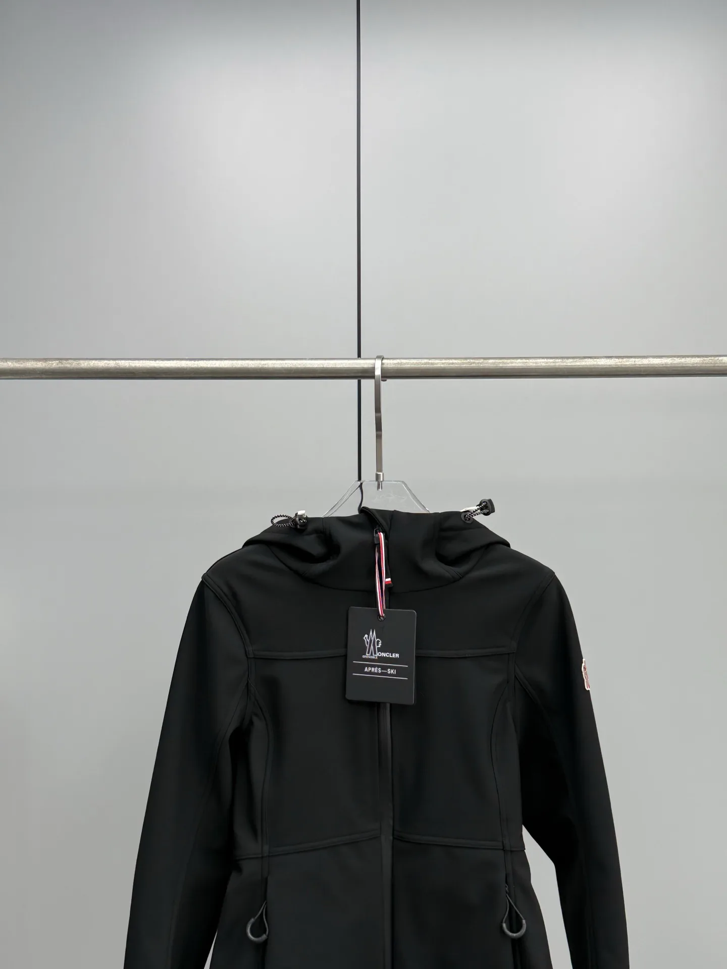 Куртки И Пуховики Женские Moncler 11057025