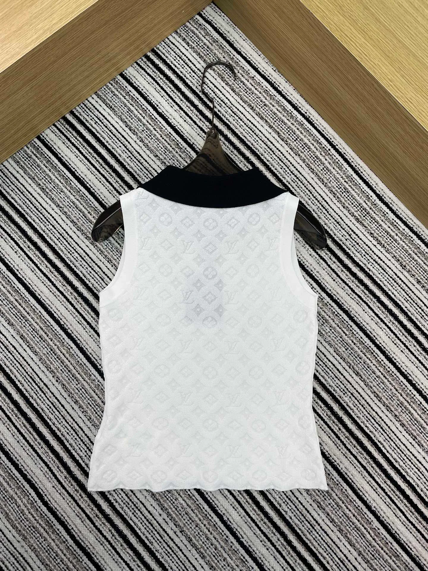 Жилеты Женские Louis Vuitton 3018682