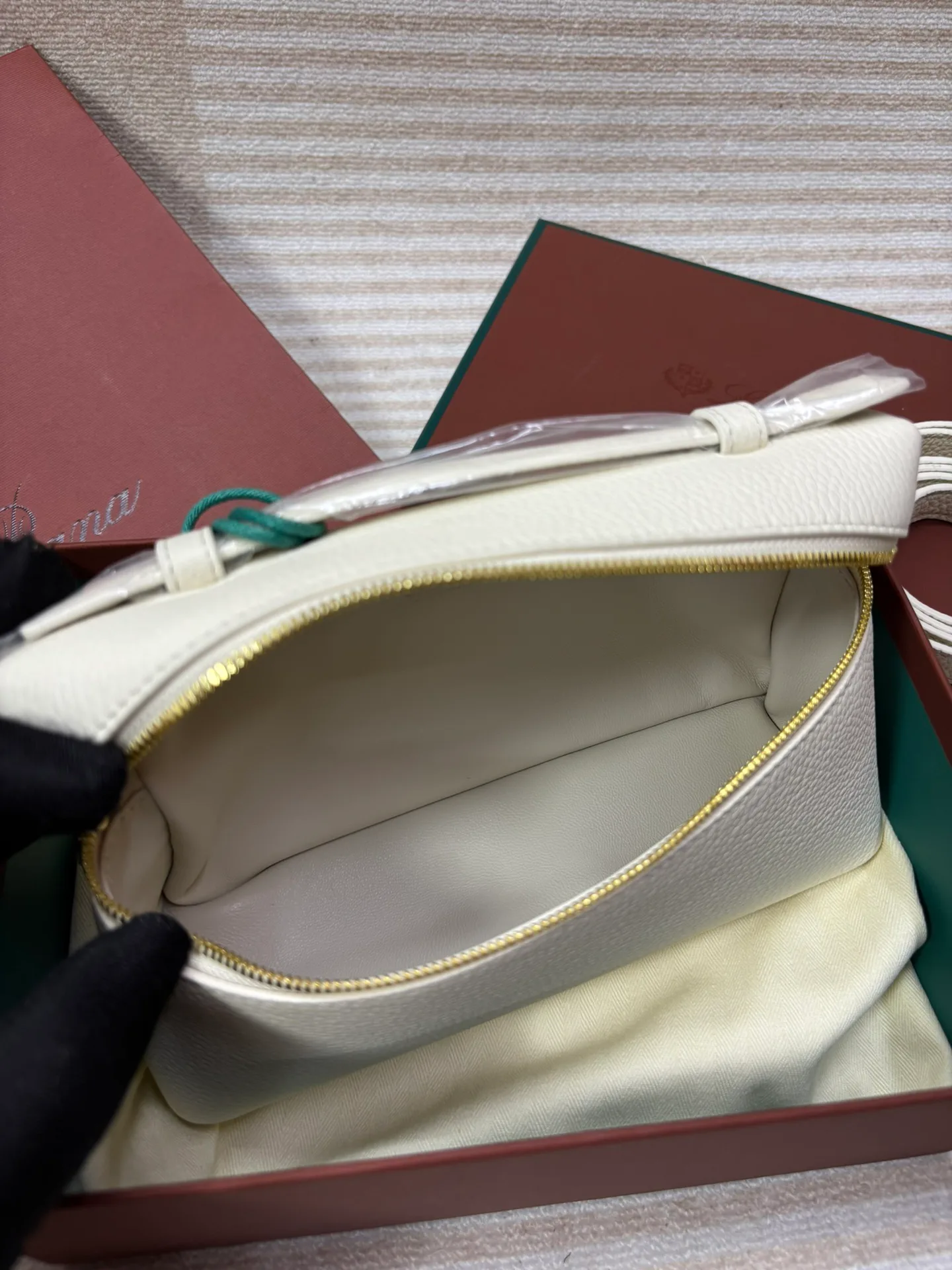 Сумки На Ремне Женские Loro Piana 801576