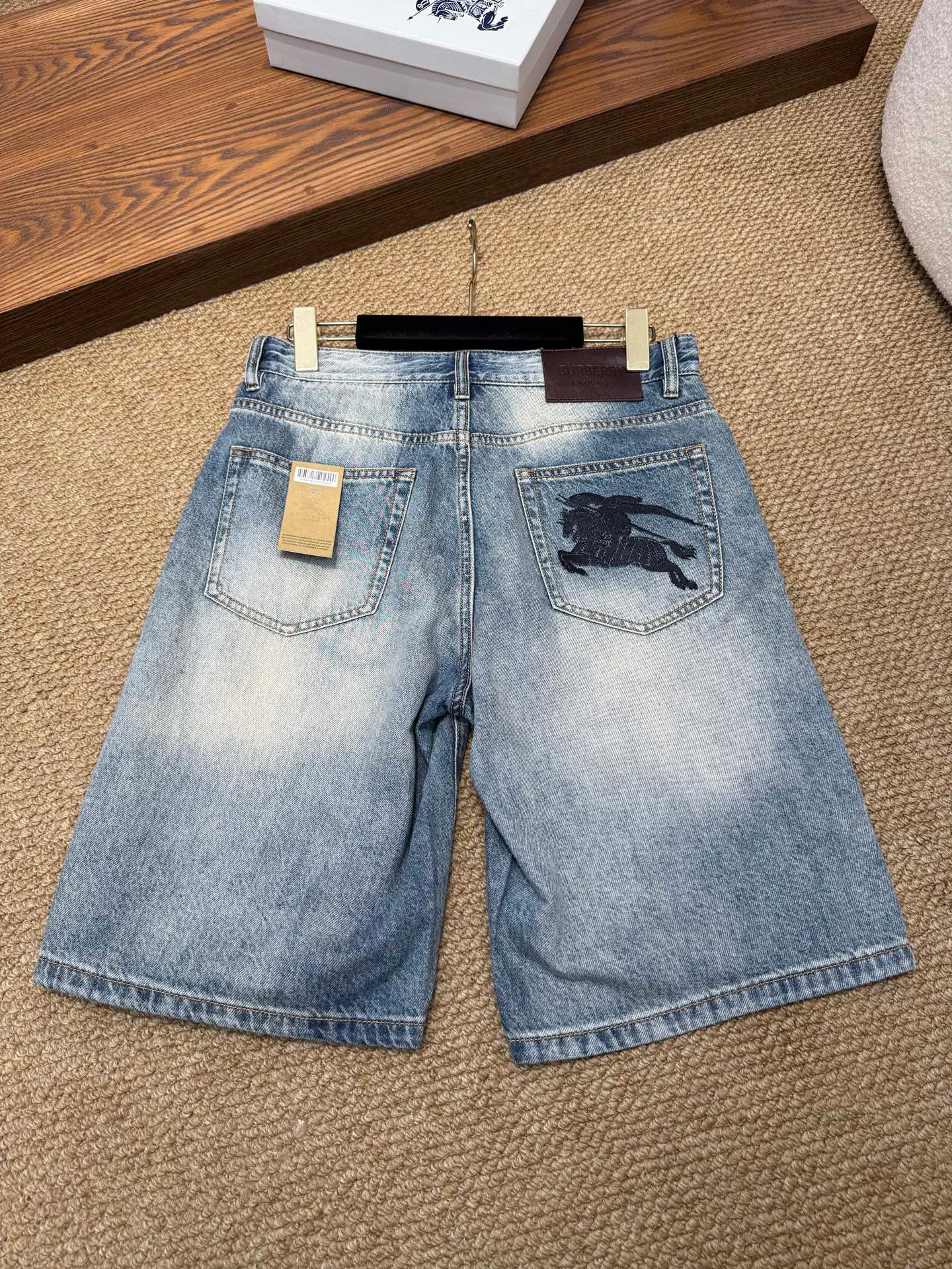 Шорты Мужские Burberry 14655153