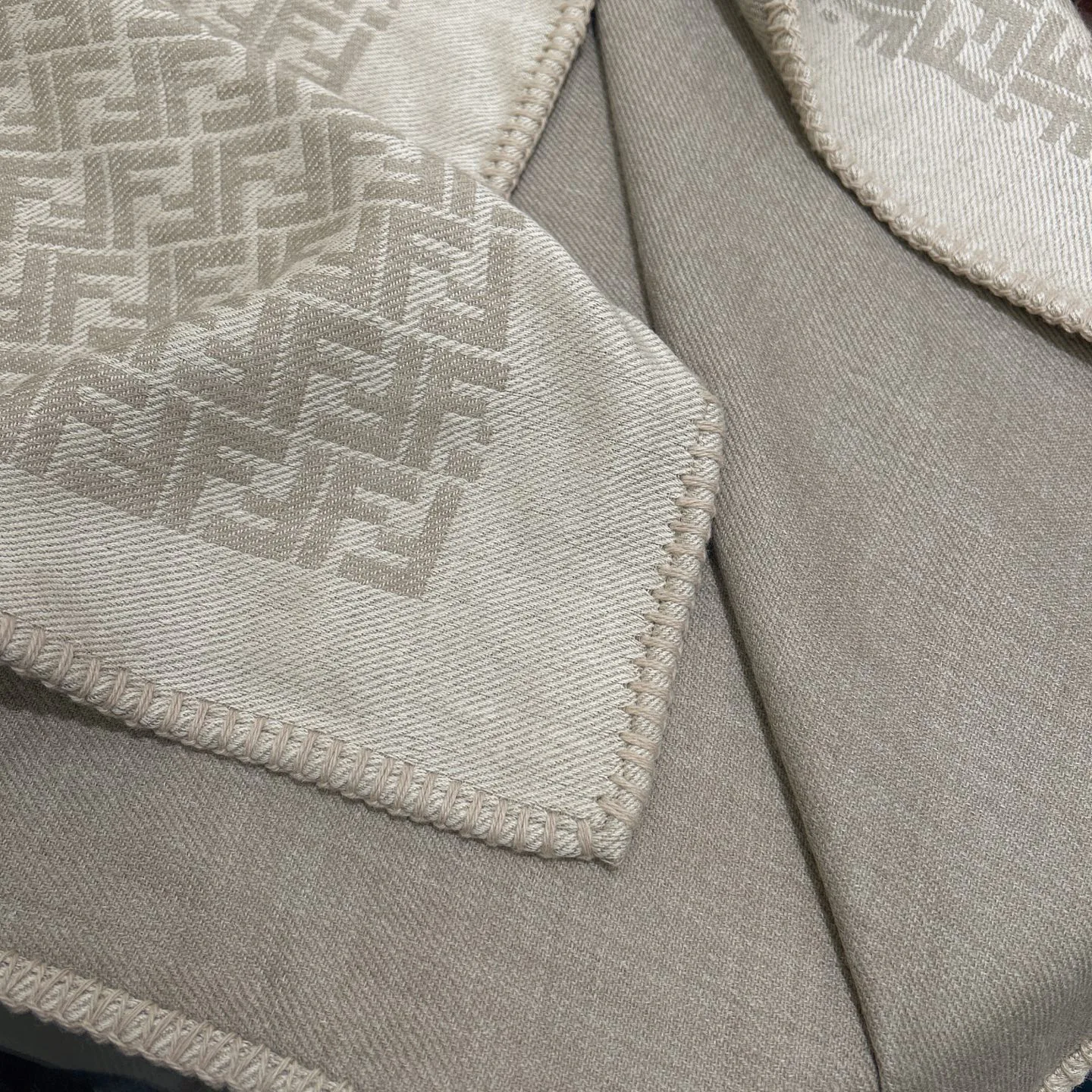 Шарфы Fendi 1669499