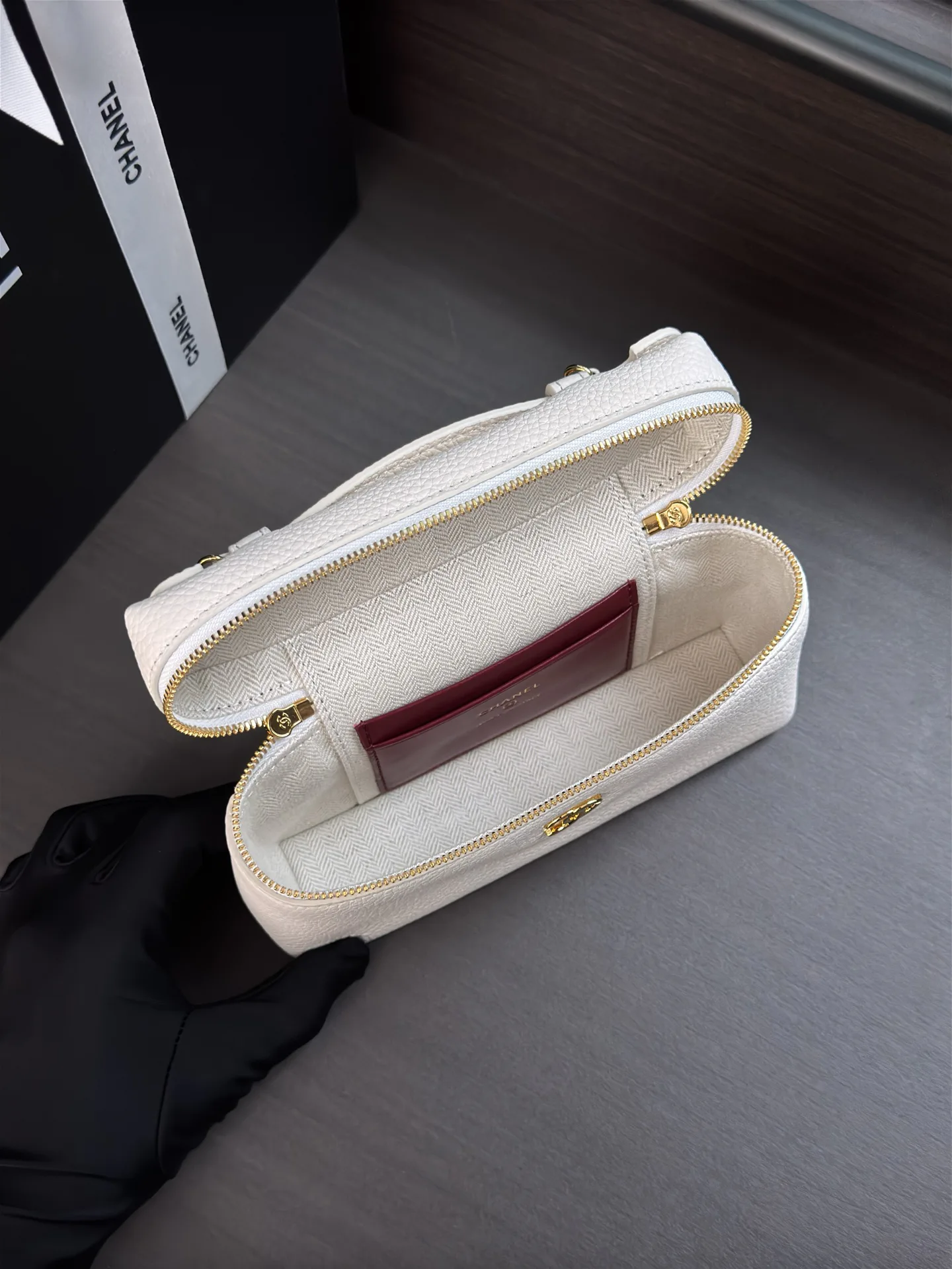 Классические Сумки Женские Chanel 17698902