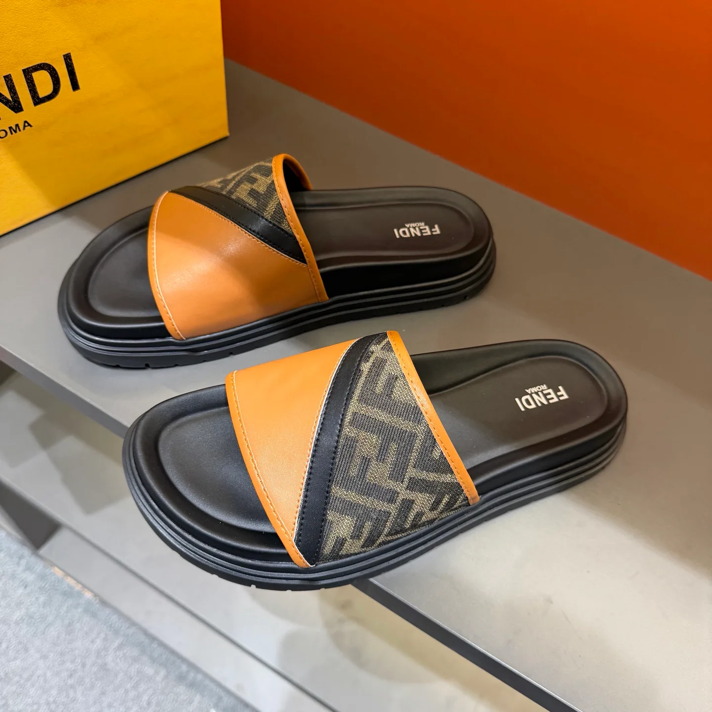 Сандалии Мужские Fendi 9737058