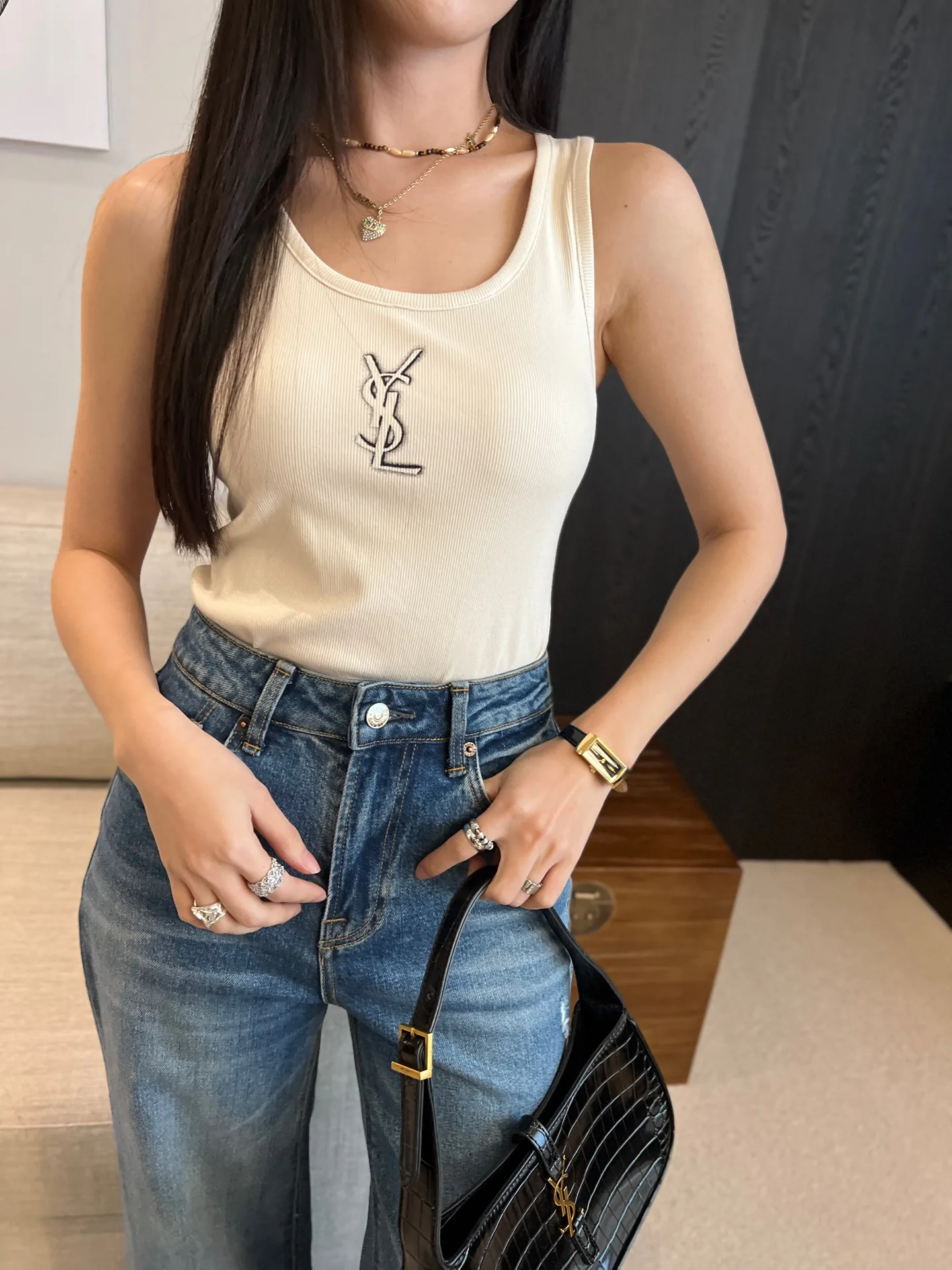 Футболки Женские Saint Laurent 26679