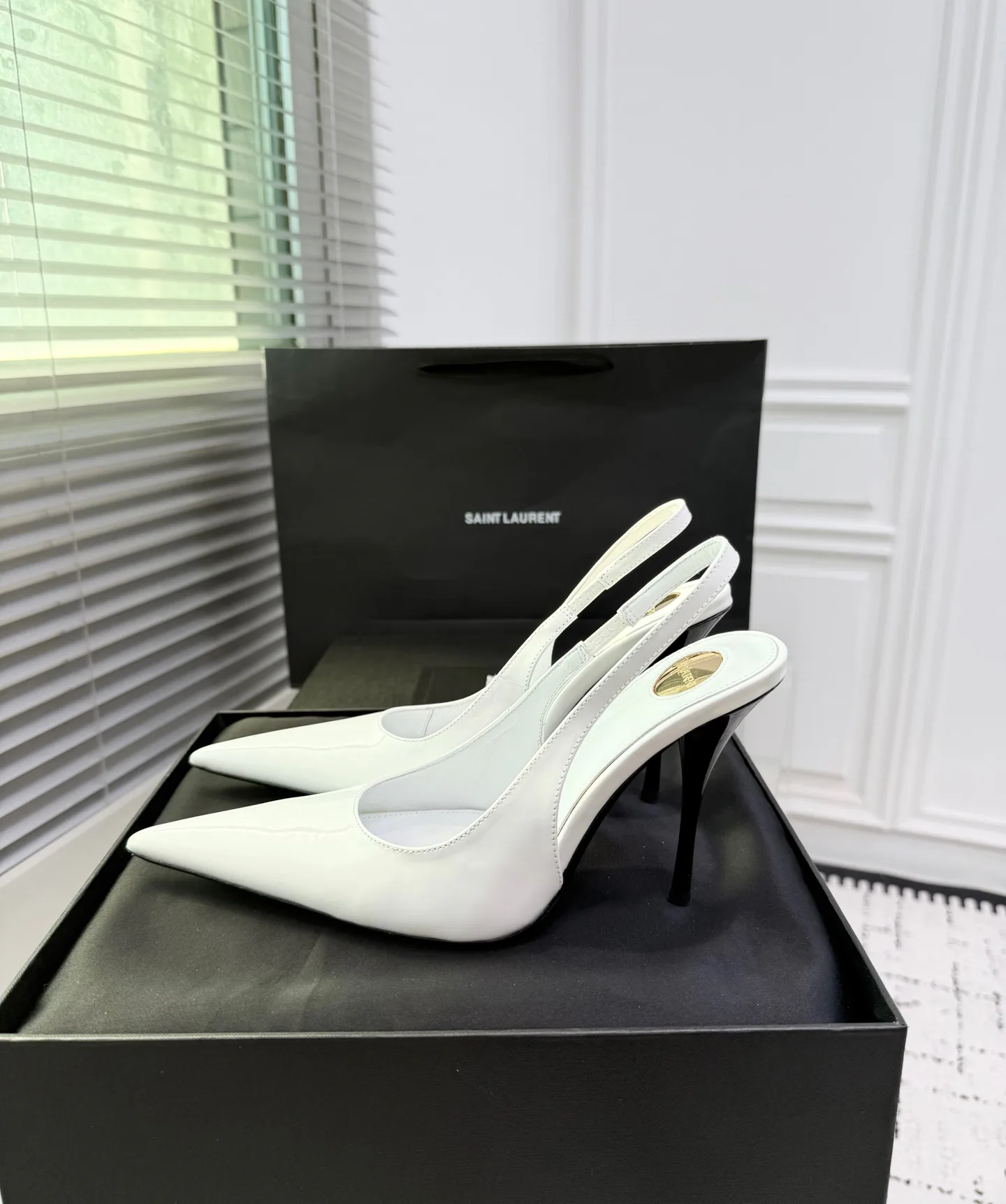 Туфли Женские Saint Laurent 355799