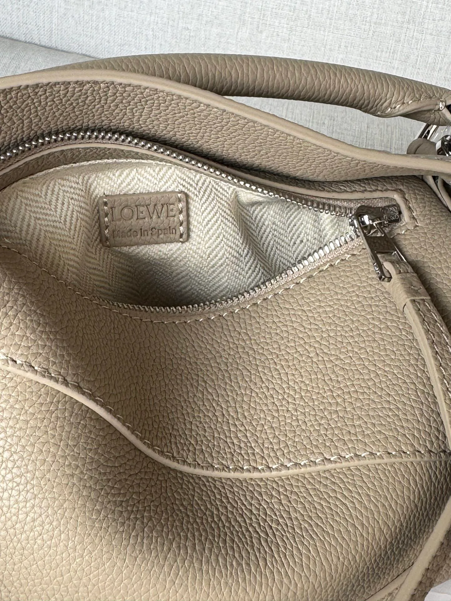 Классические Сумки Женские Loewe 11621917