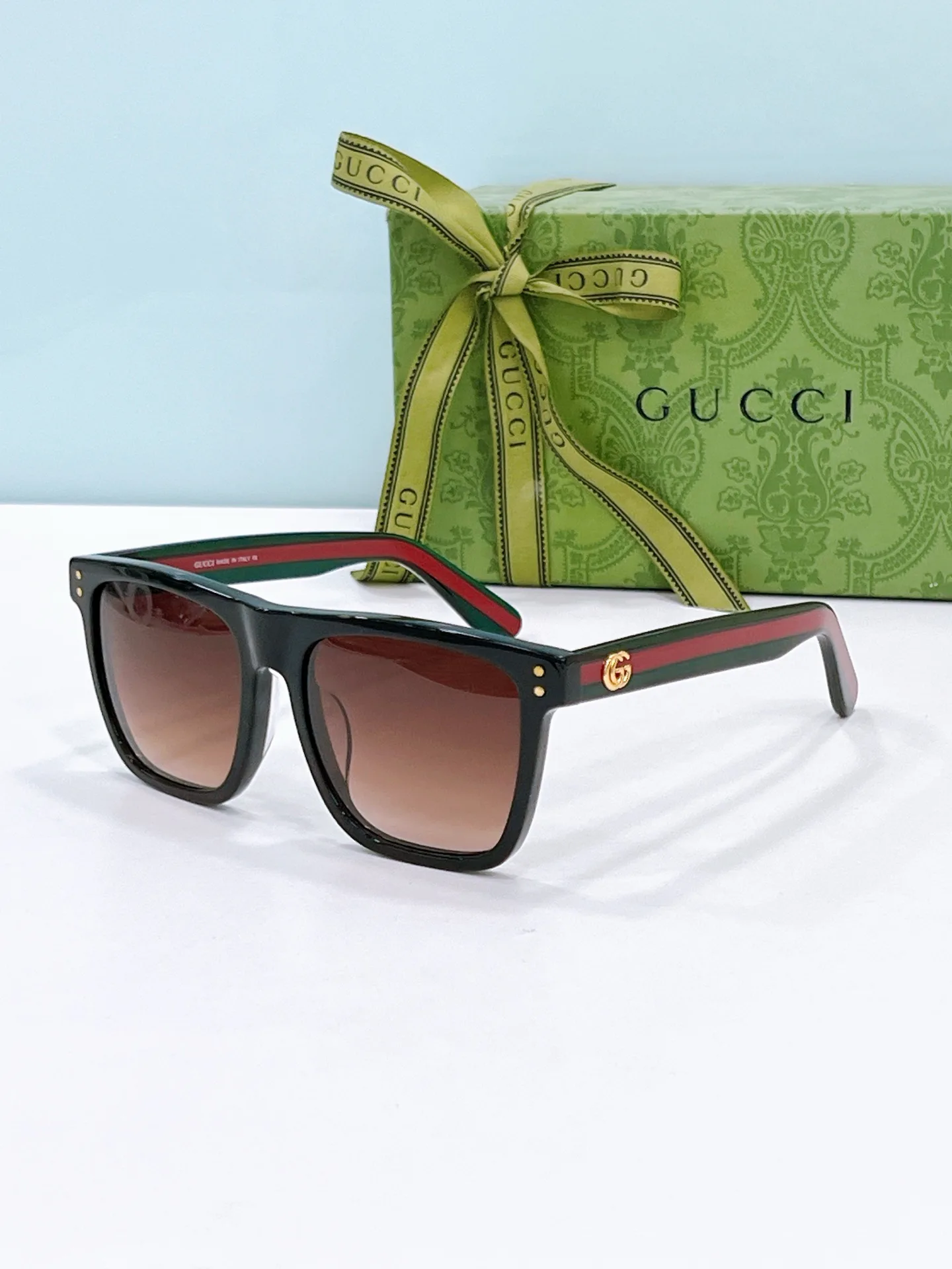Очки Gucci 12745869
