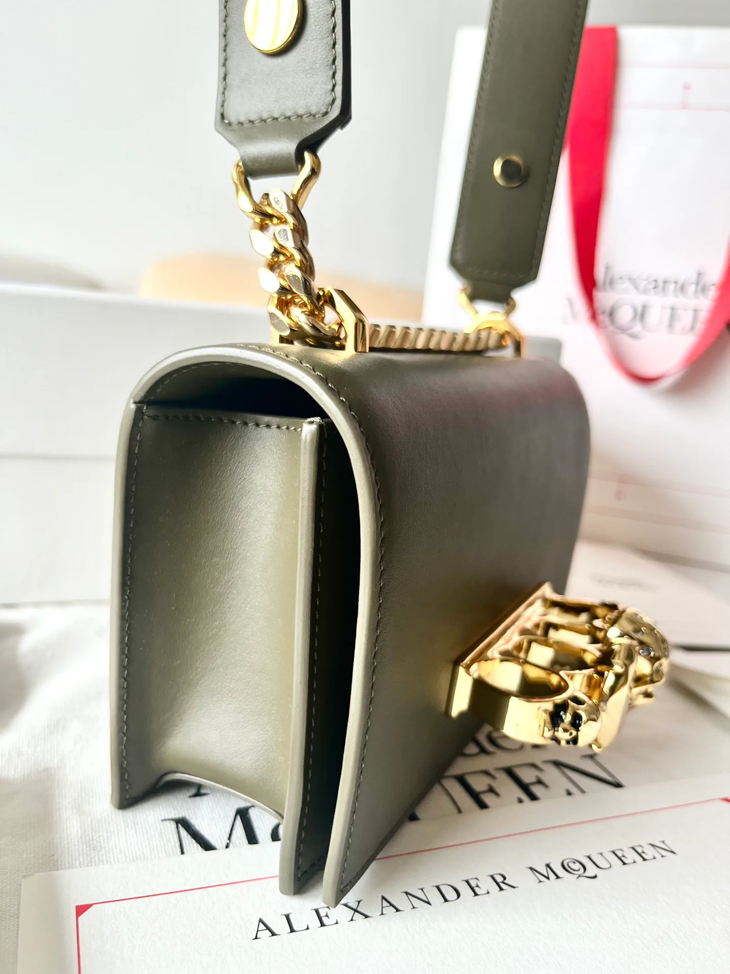 Классические Сумки Женские Alexander Mcqueen 11533071