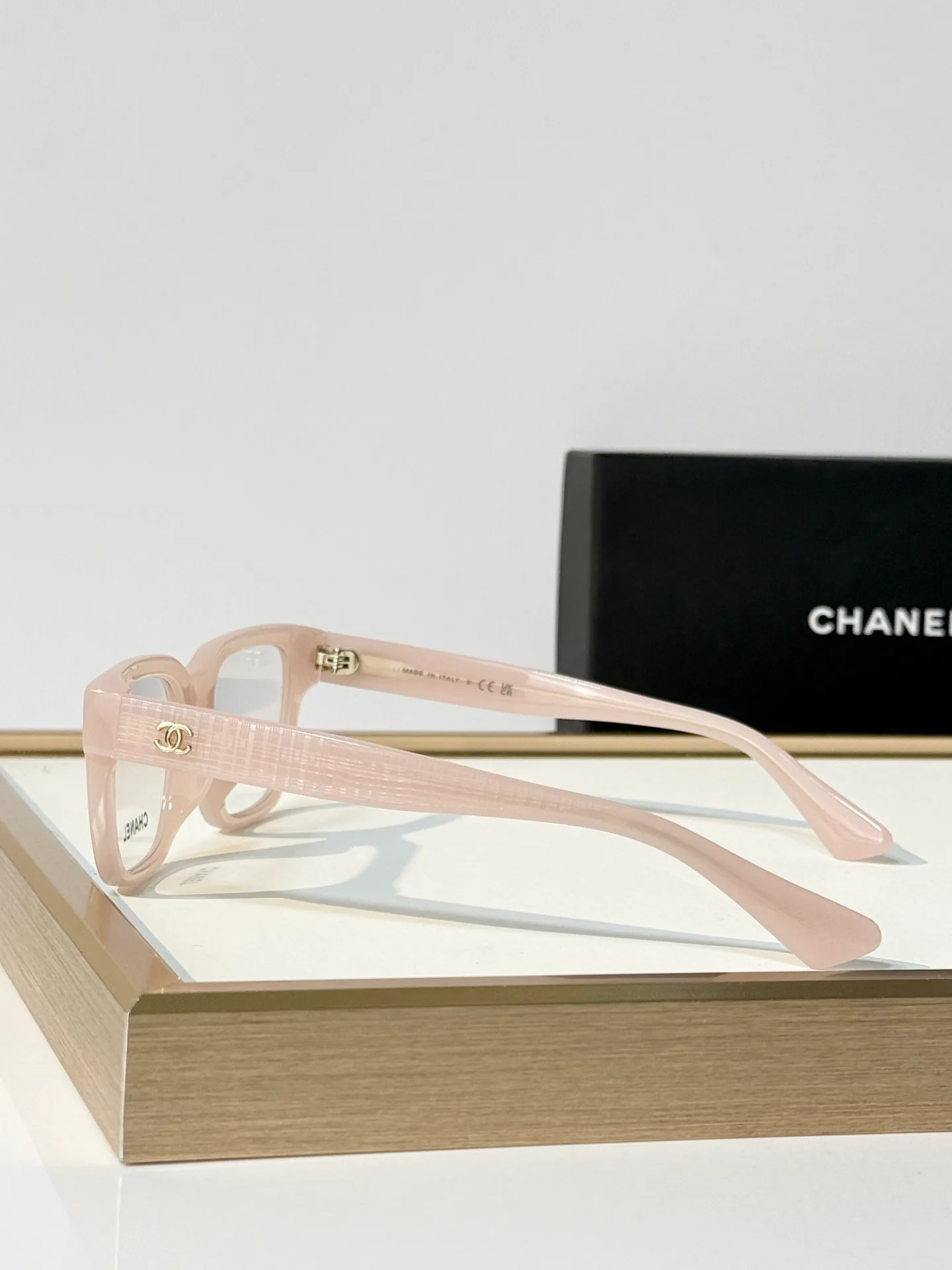 Очки Chanel 18602802