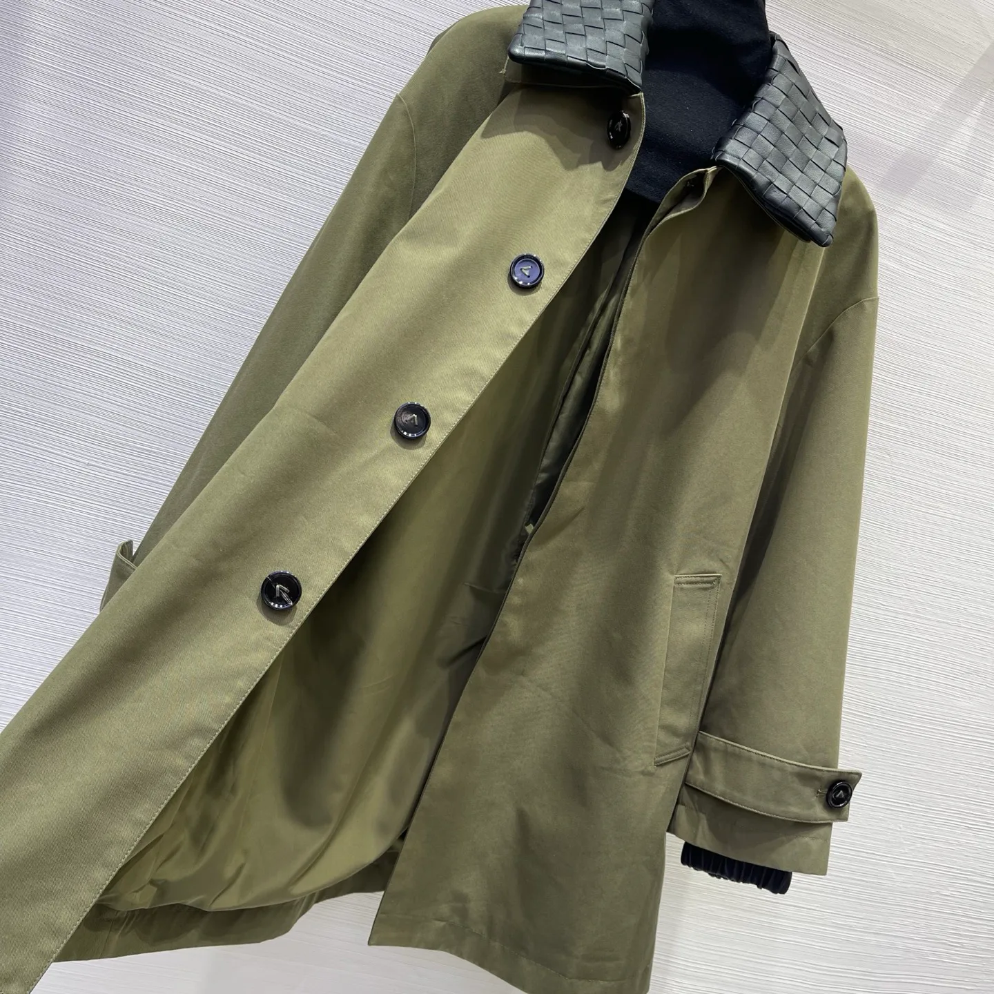 Кожаные Куртки И Дублёнки Женские Bottega Veneta 11164781