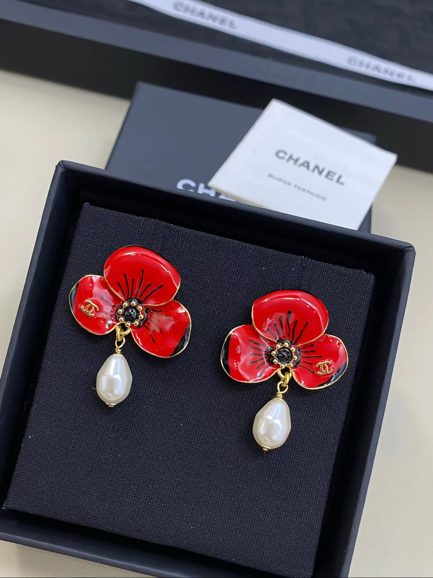 Бижутерия Chanel 18122623