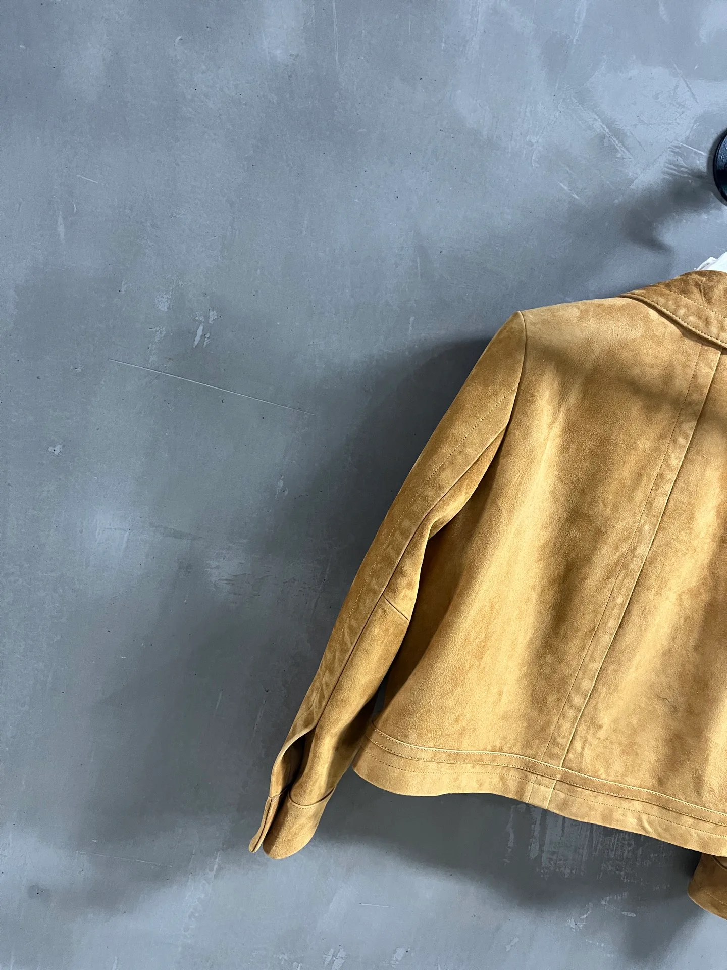 Кожаные Куртки И Дублёнки Женские Gucci 10617910