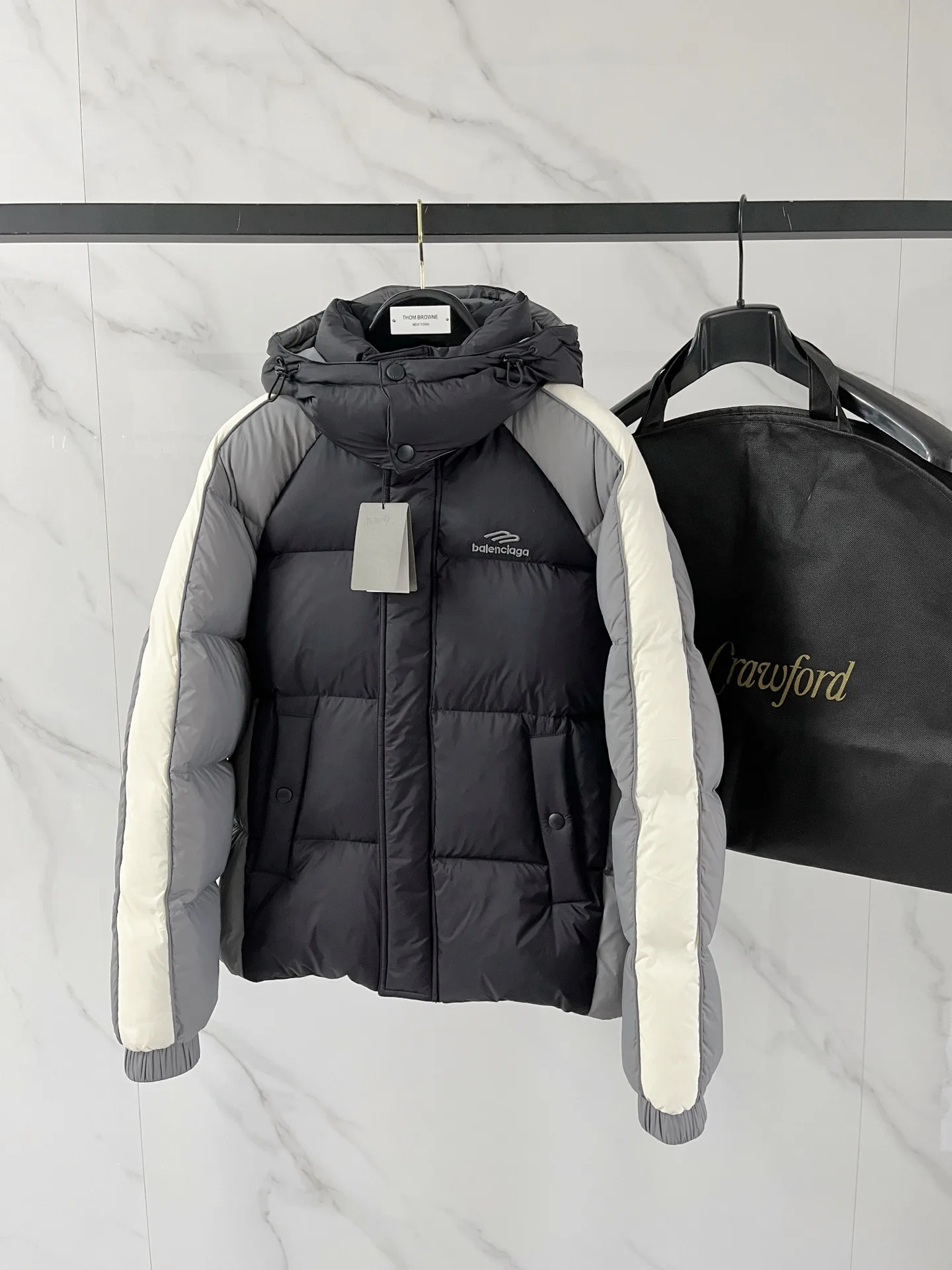Куртки И Пуховики Женские Balenciaga 18007641