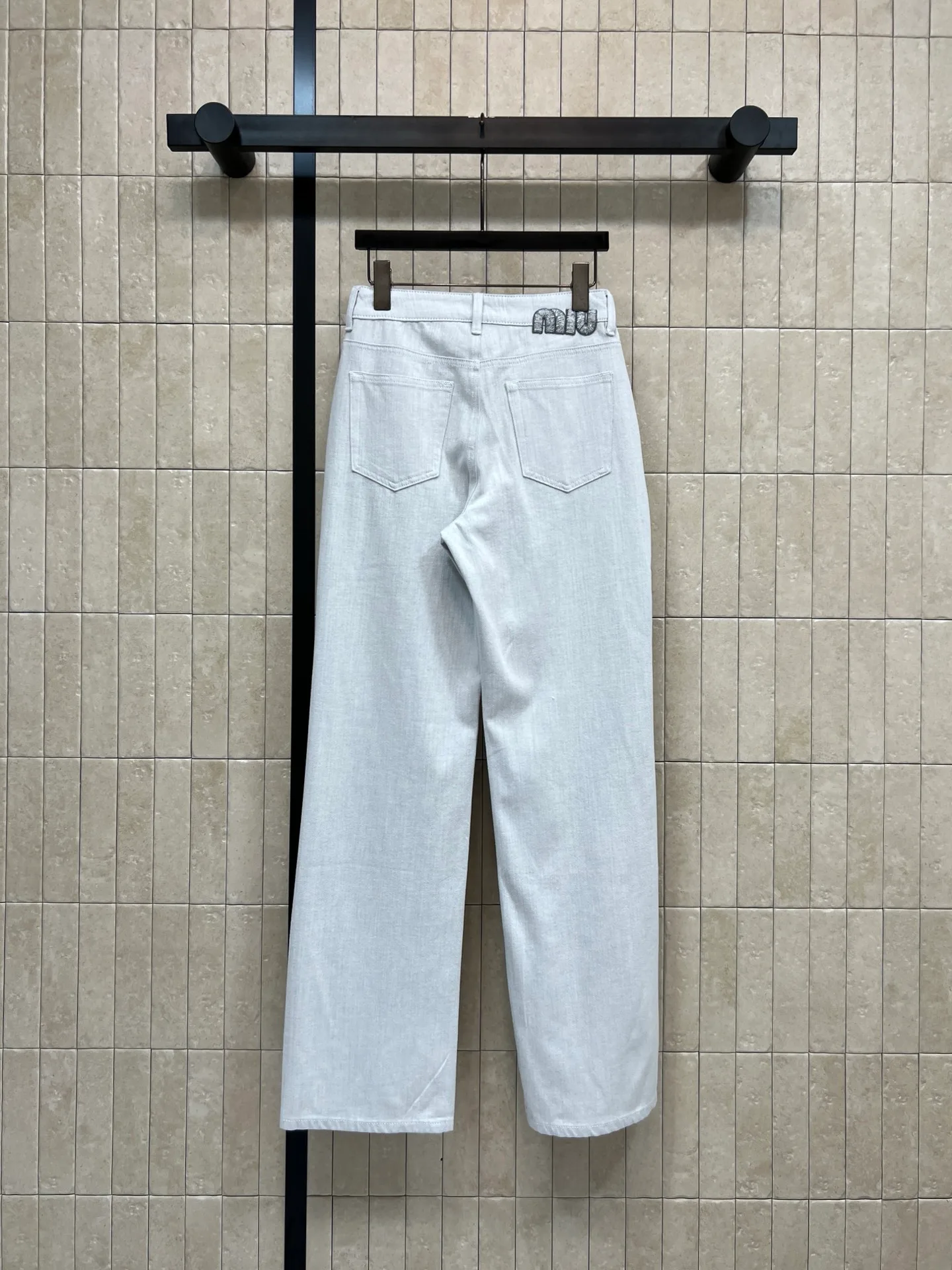 Джинсы Женские Miu Miu 11056320