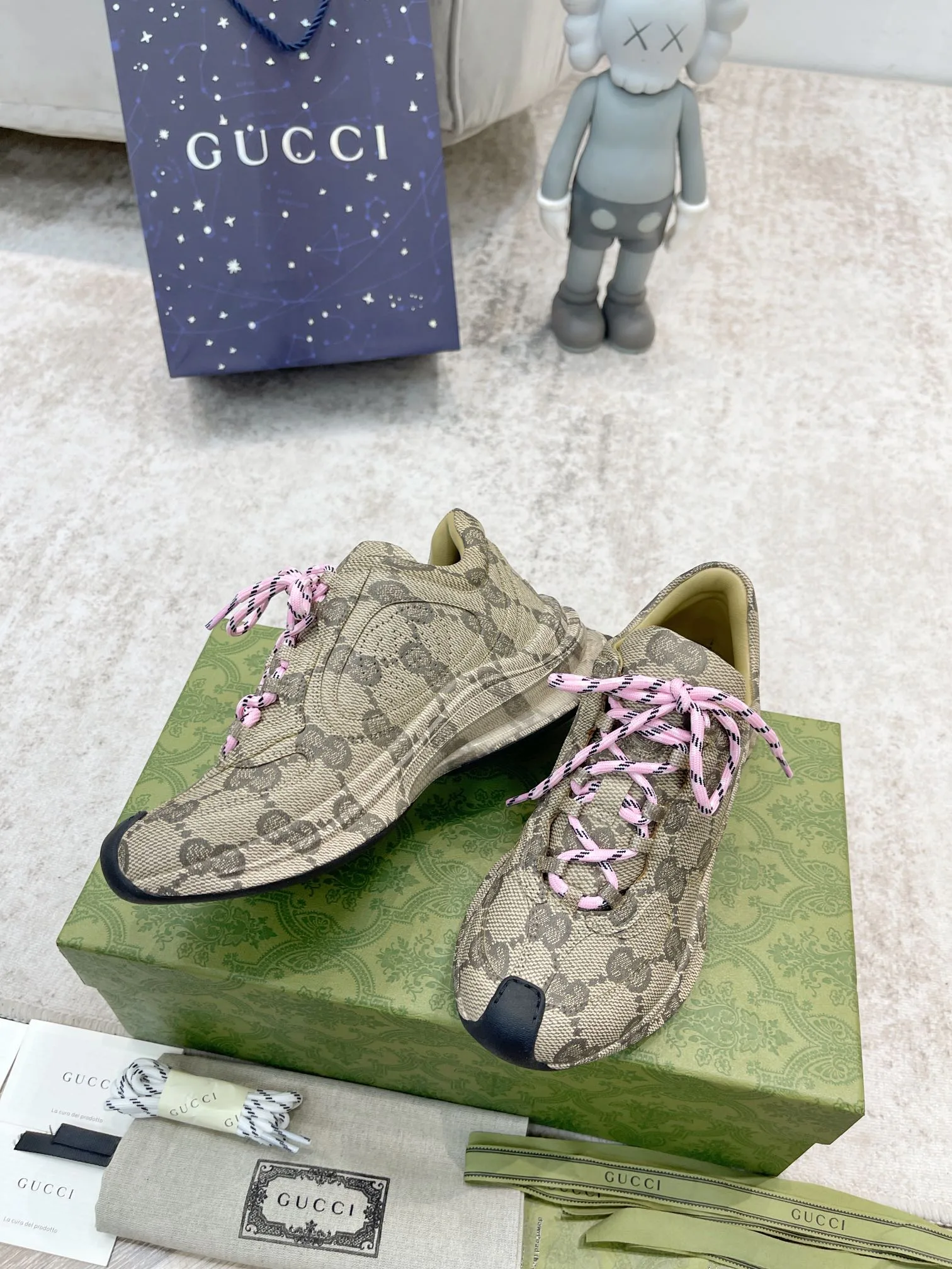 Кроссовки Женские Gucci 5120084