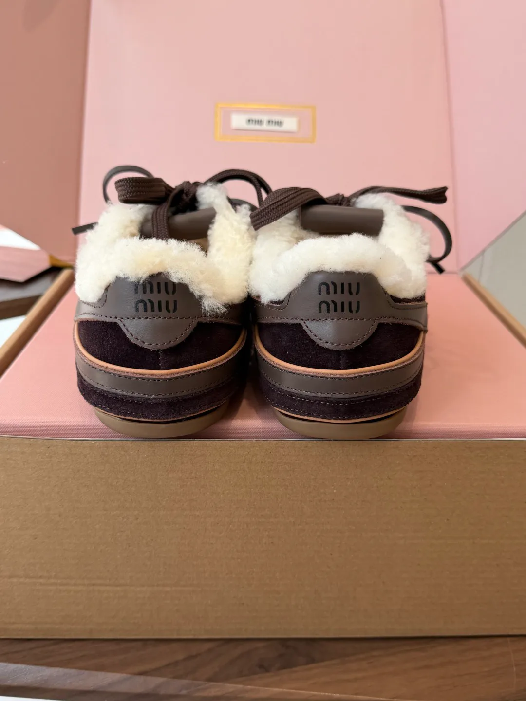 Кроссовки Женские Miu Miu 18687347