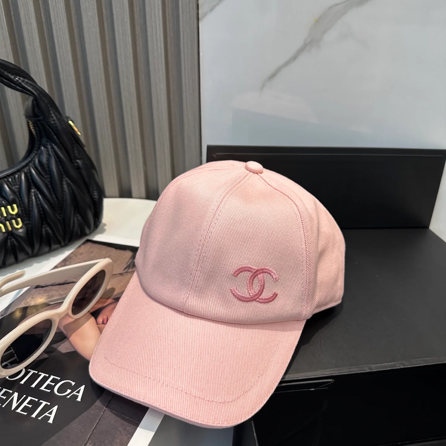 Головные Уборы Chanel 12764976