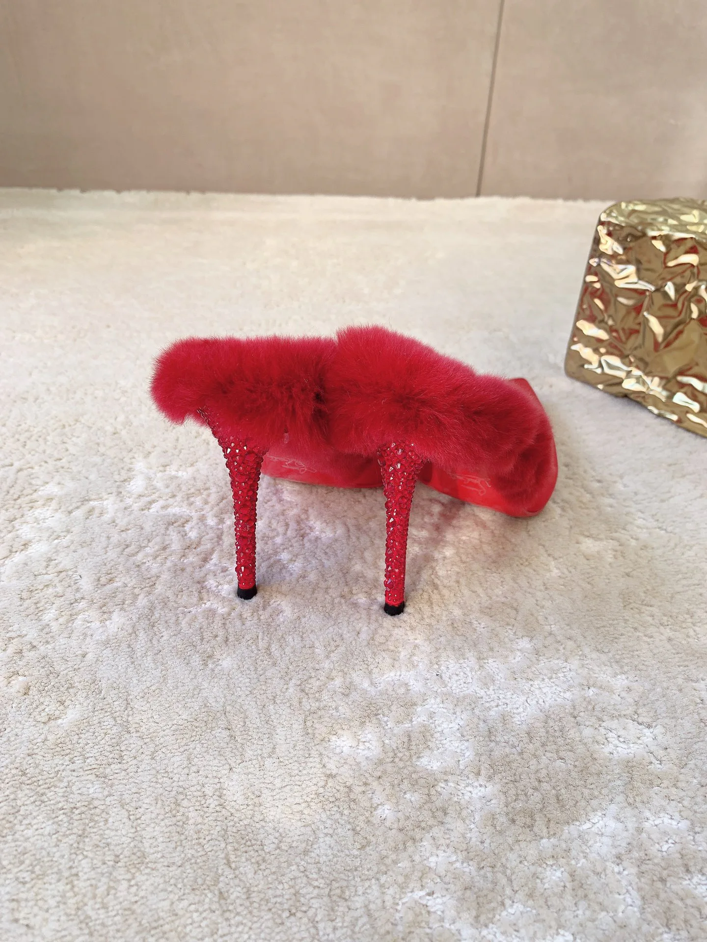 Туфли Женские Christian Louboutin 18996789