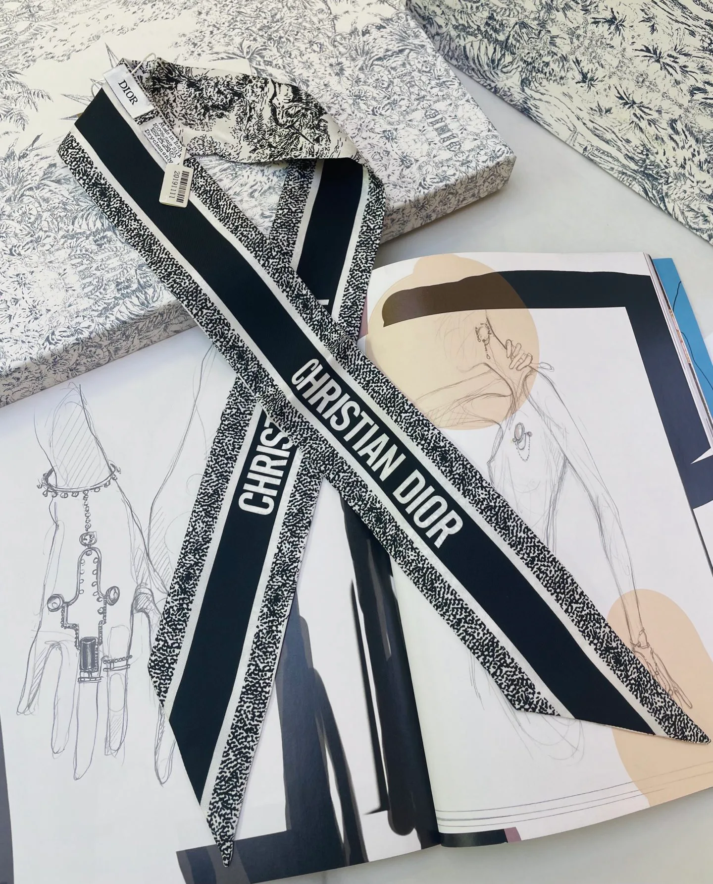 Платки Christian Dior 11460447