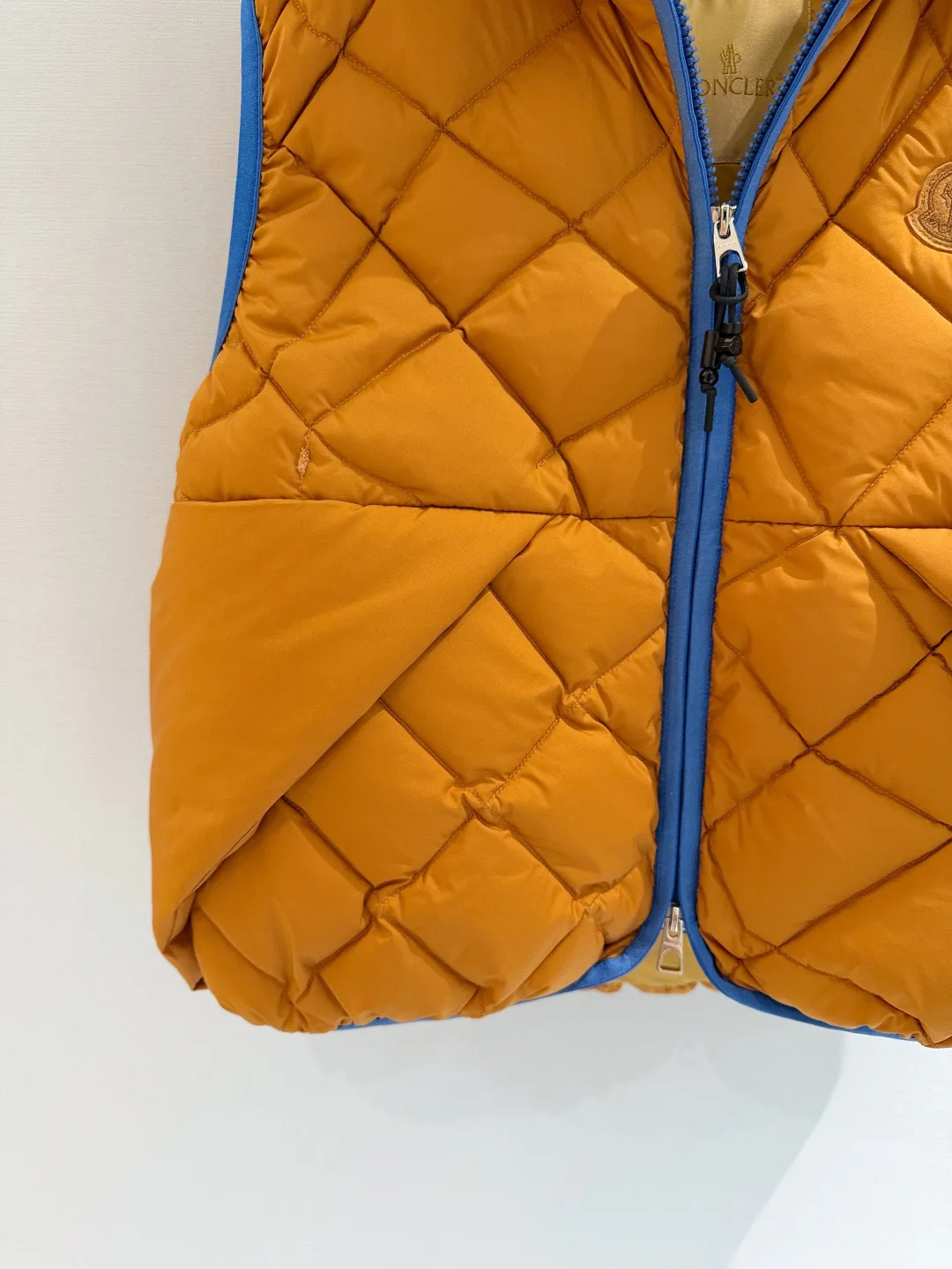 Жилеты Женские Moncler 18538560